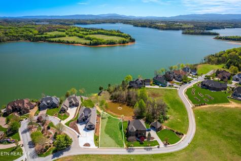 101 Breakers Drive Vonore TN 37885