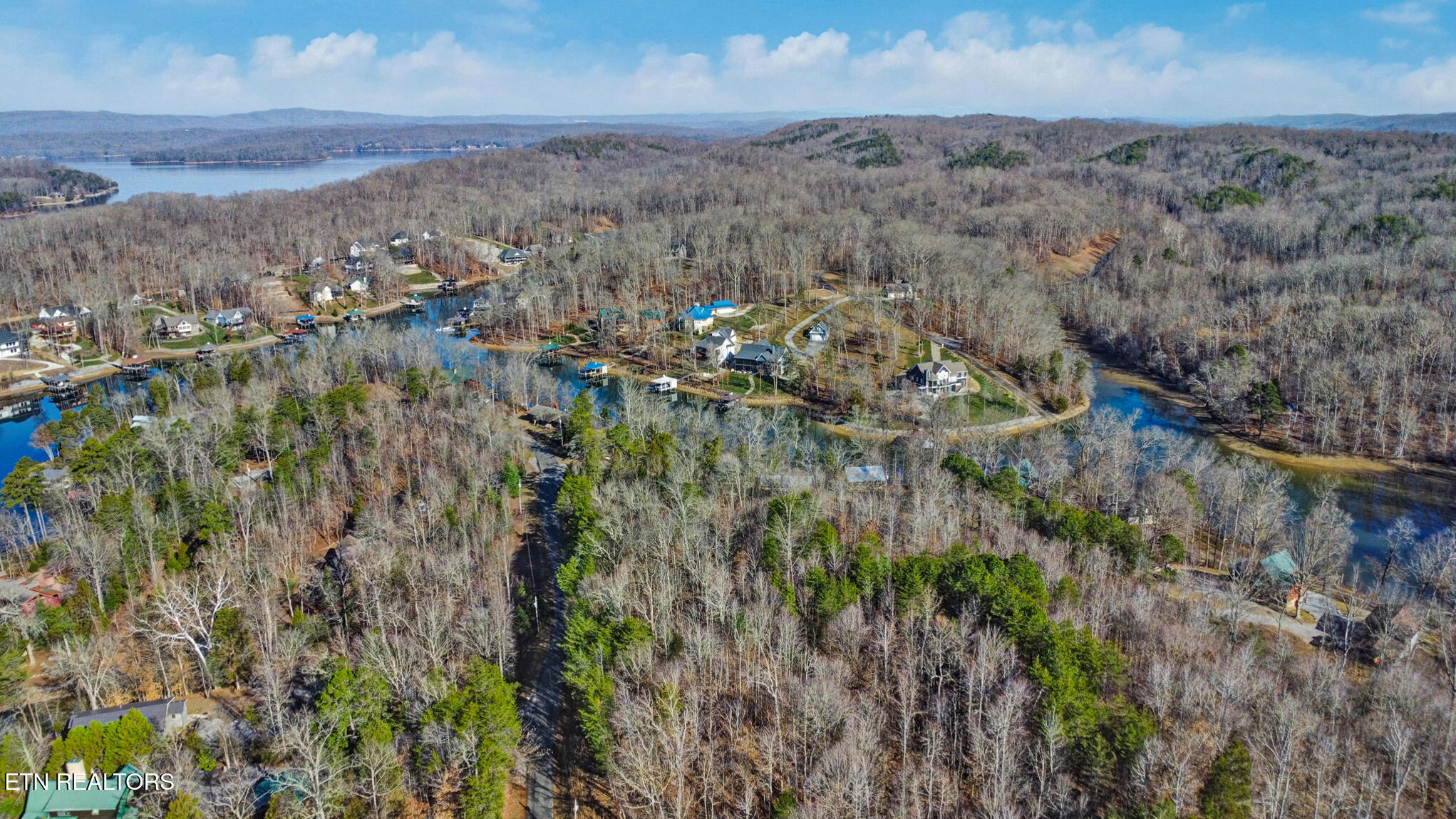 Red Cloud Lane Ten Mile TN 37880