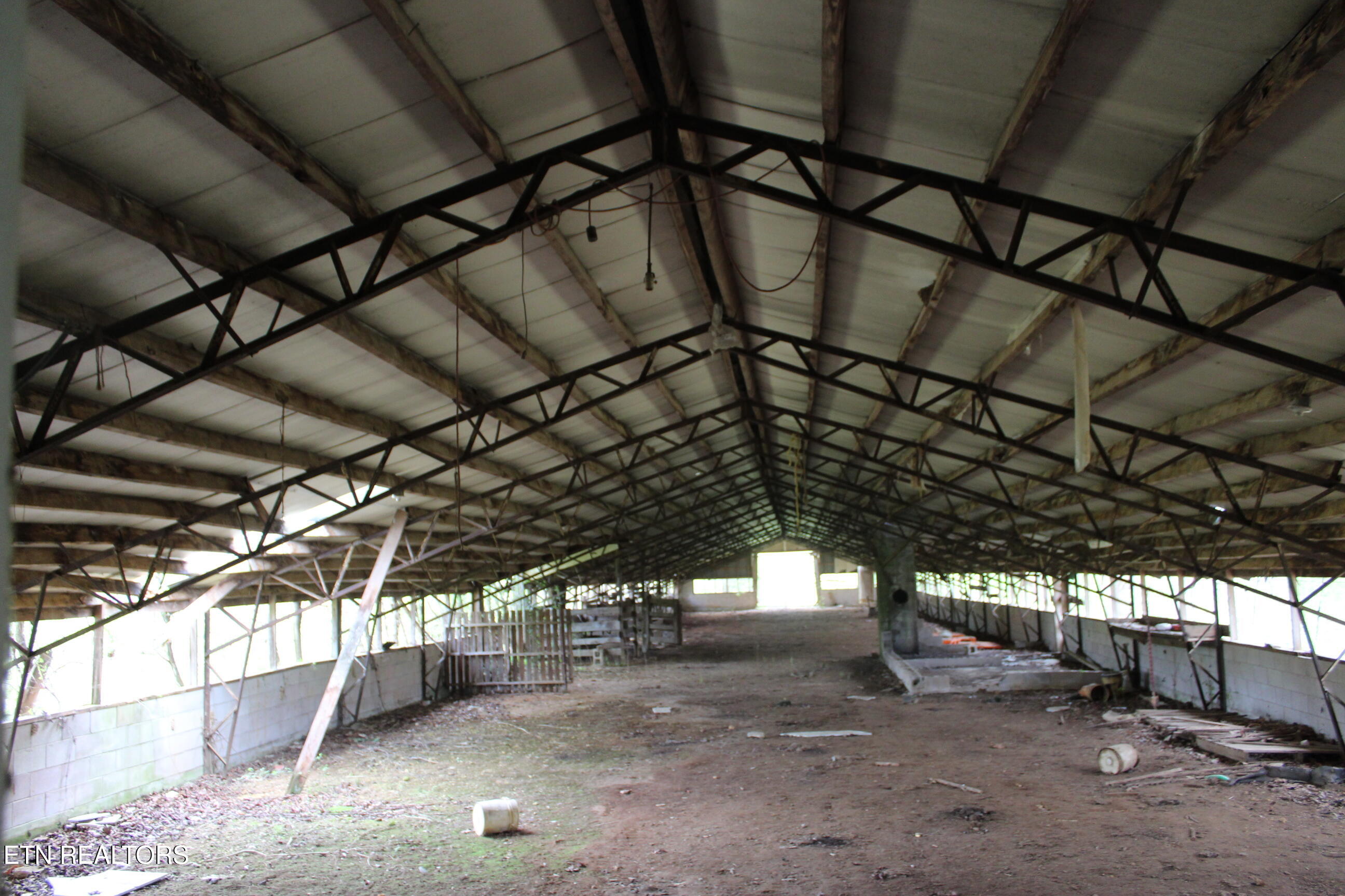 171 Gooseneck Lane Jamestown TN 38556