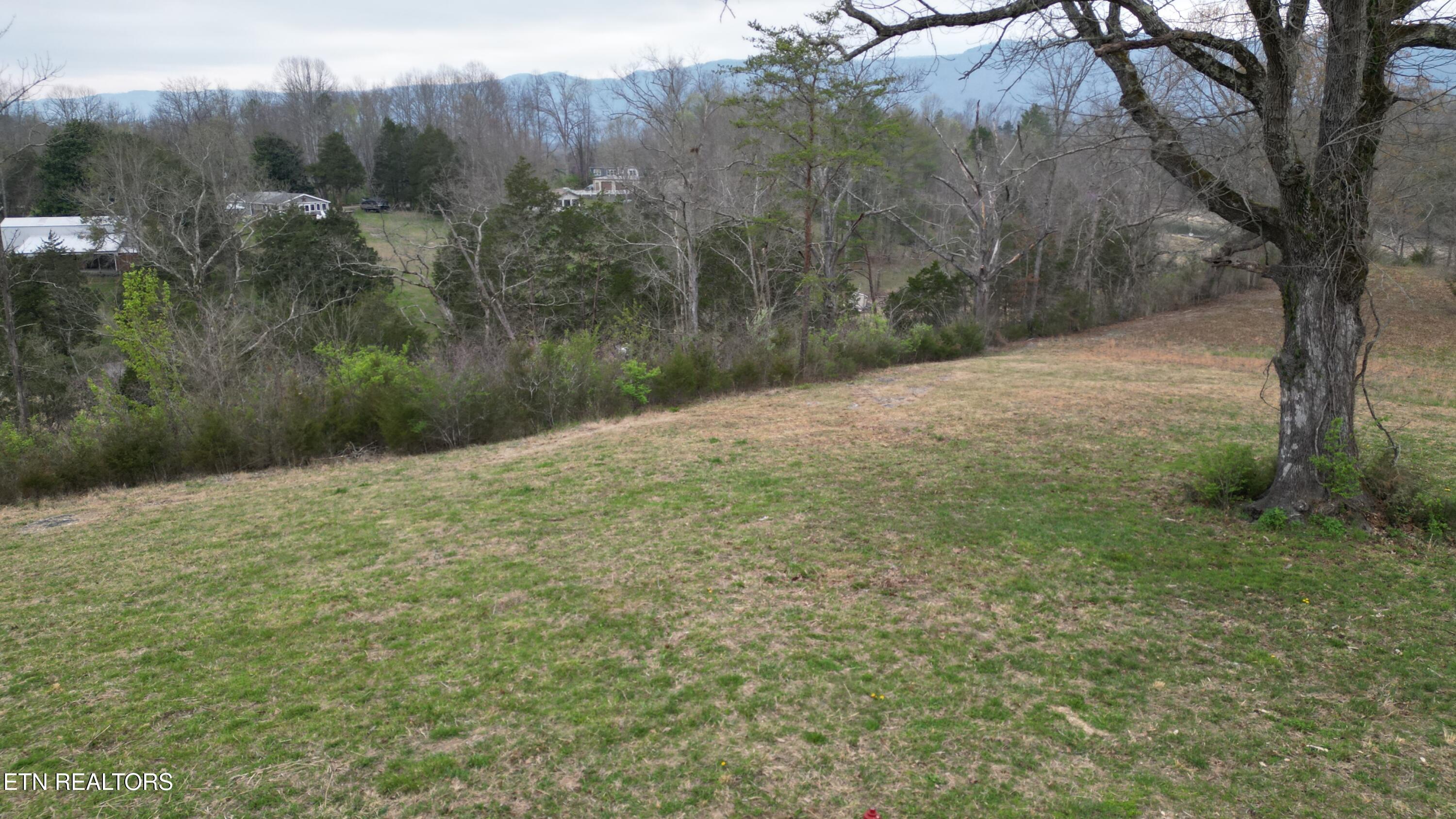 Wagon Lane Speedwell TN 37870