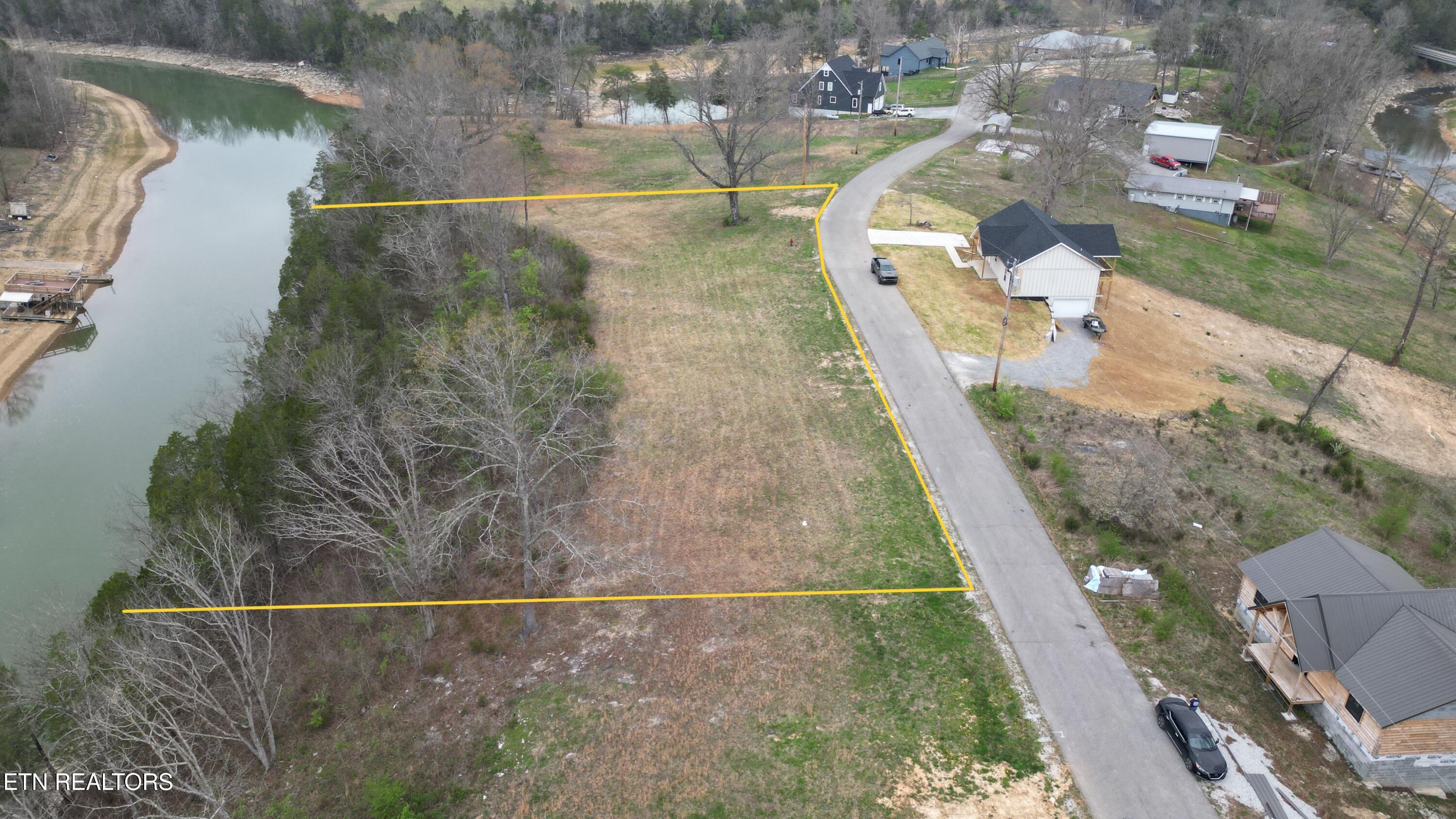 Wagon Lane Speedwell TN 37870