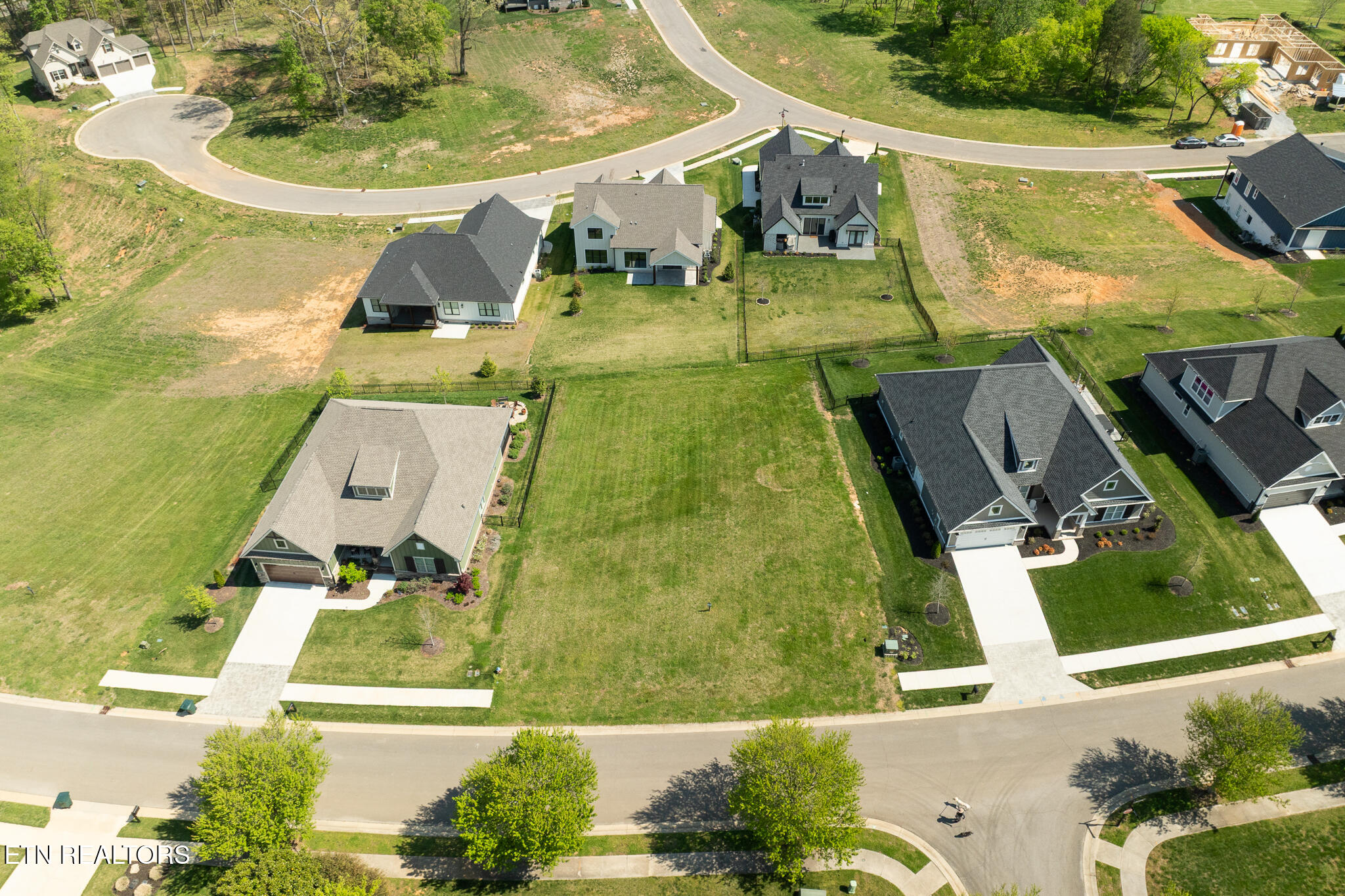 3574 Persimmon Loudon TN 37774