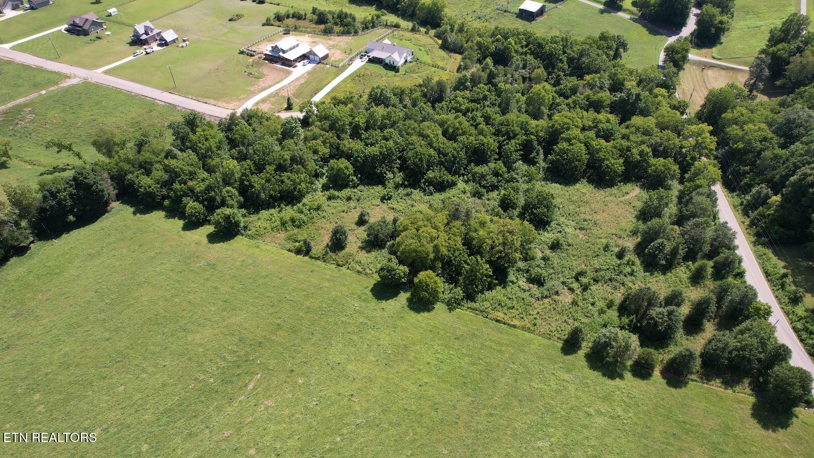 8210 Aaron Lane Knoxville TN 37920