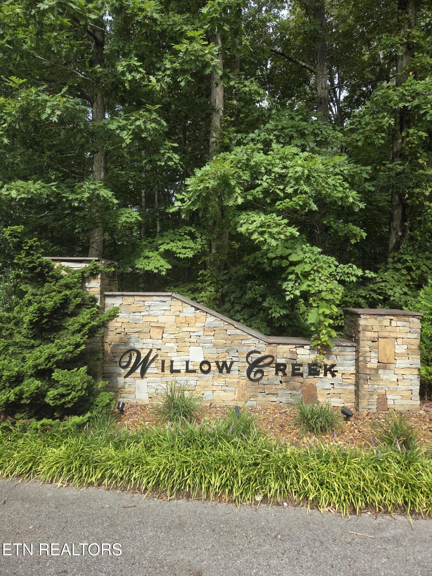 Frost Creek Drive Crossville TN 38571