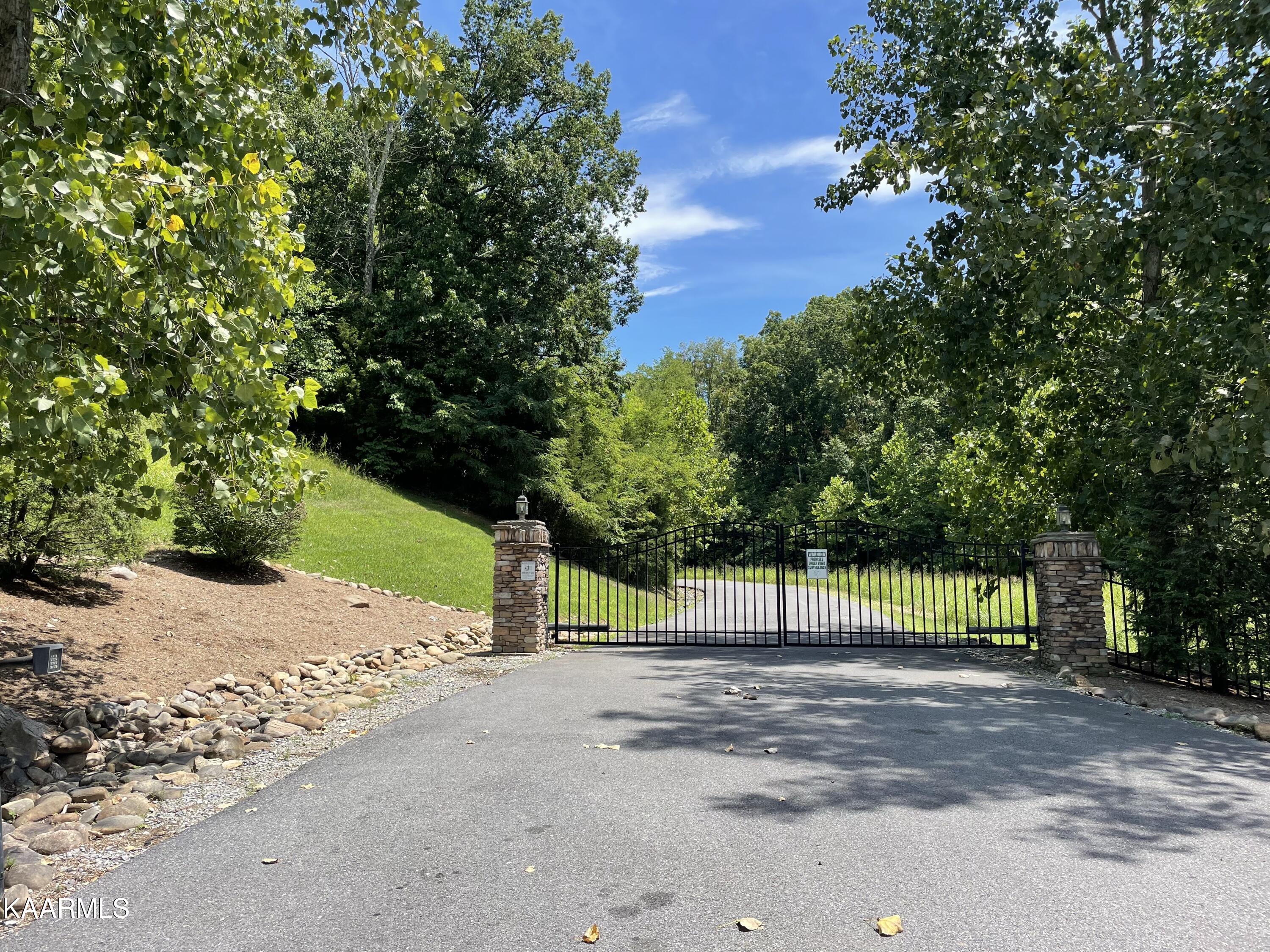 102 Lakeshore Way Newport TN 37821