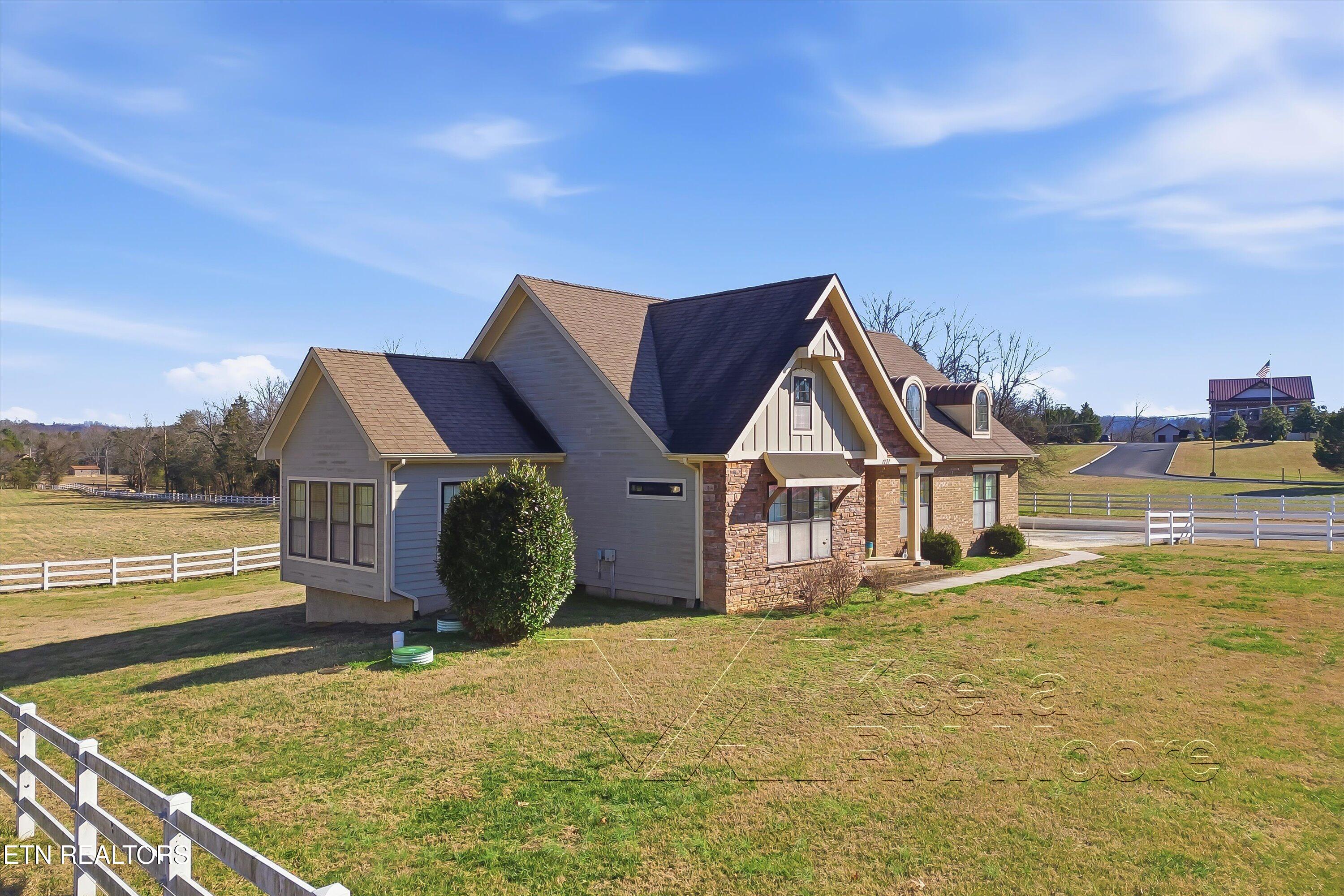 1271 New Hope Road Rockwood TN 37854