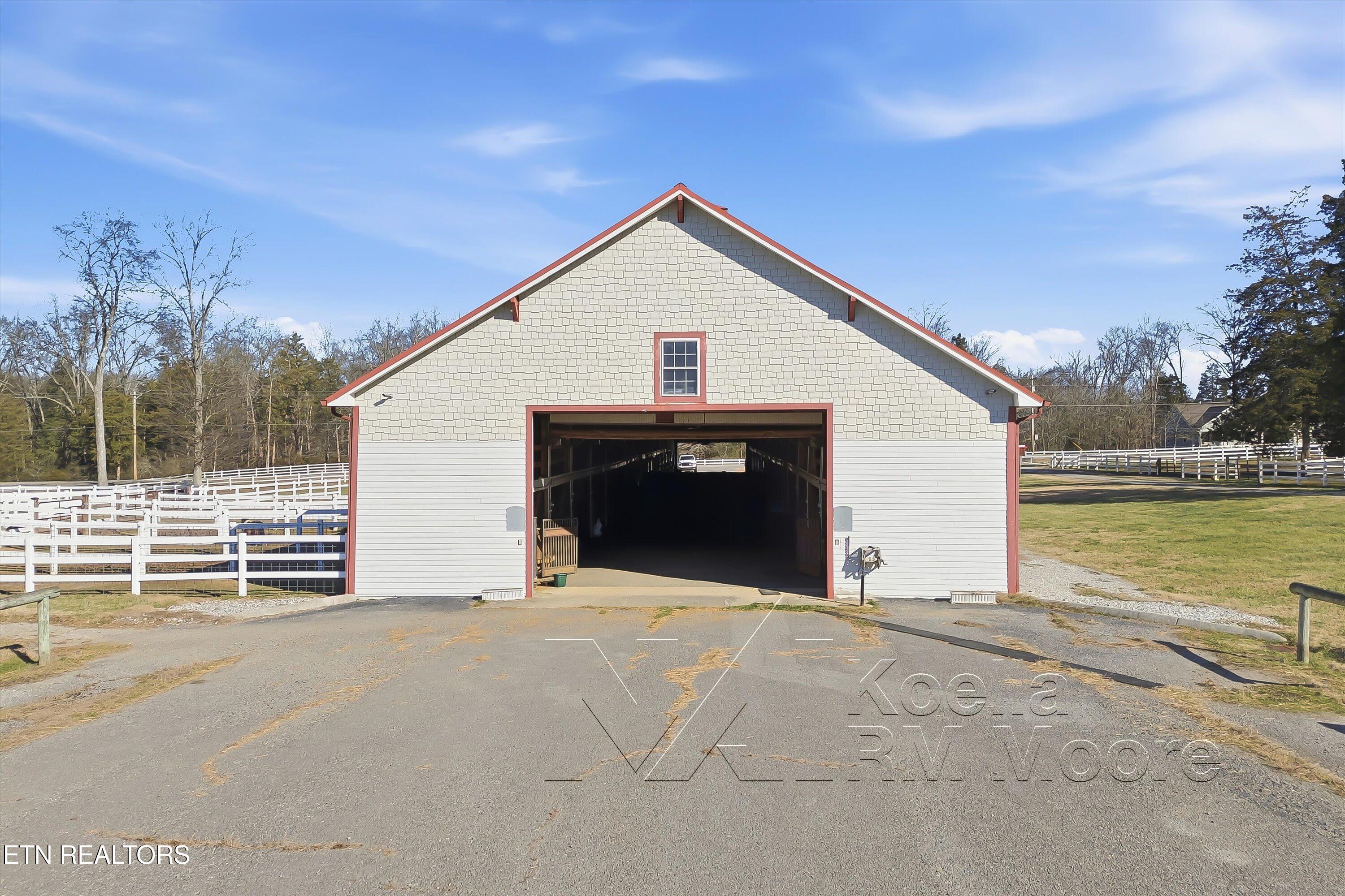 1271 New Hope Road Rockwood TN 37854