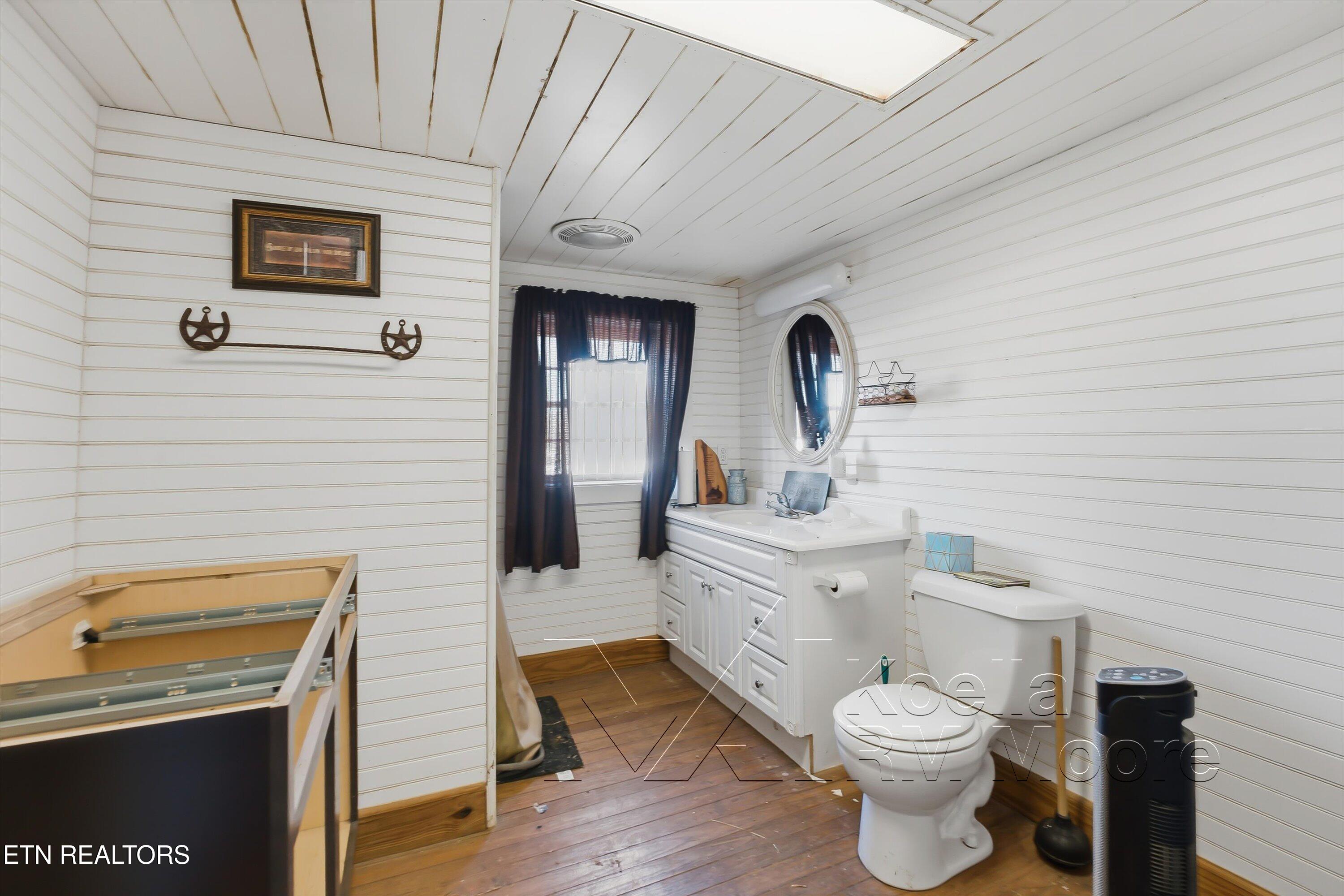1271 New Hope Road Rockwood TN 37854