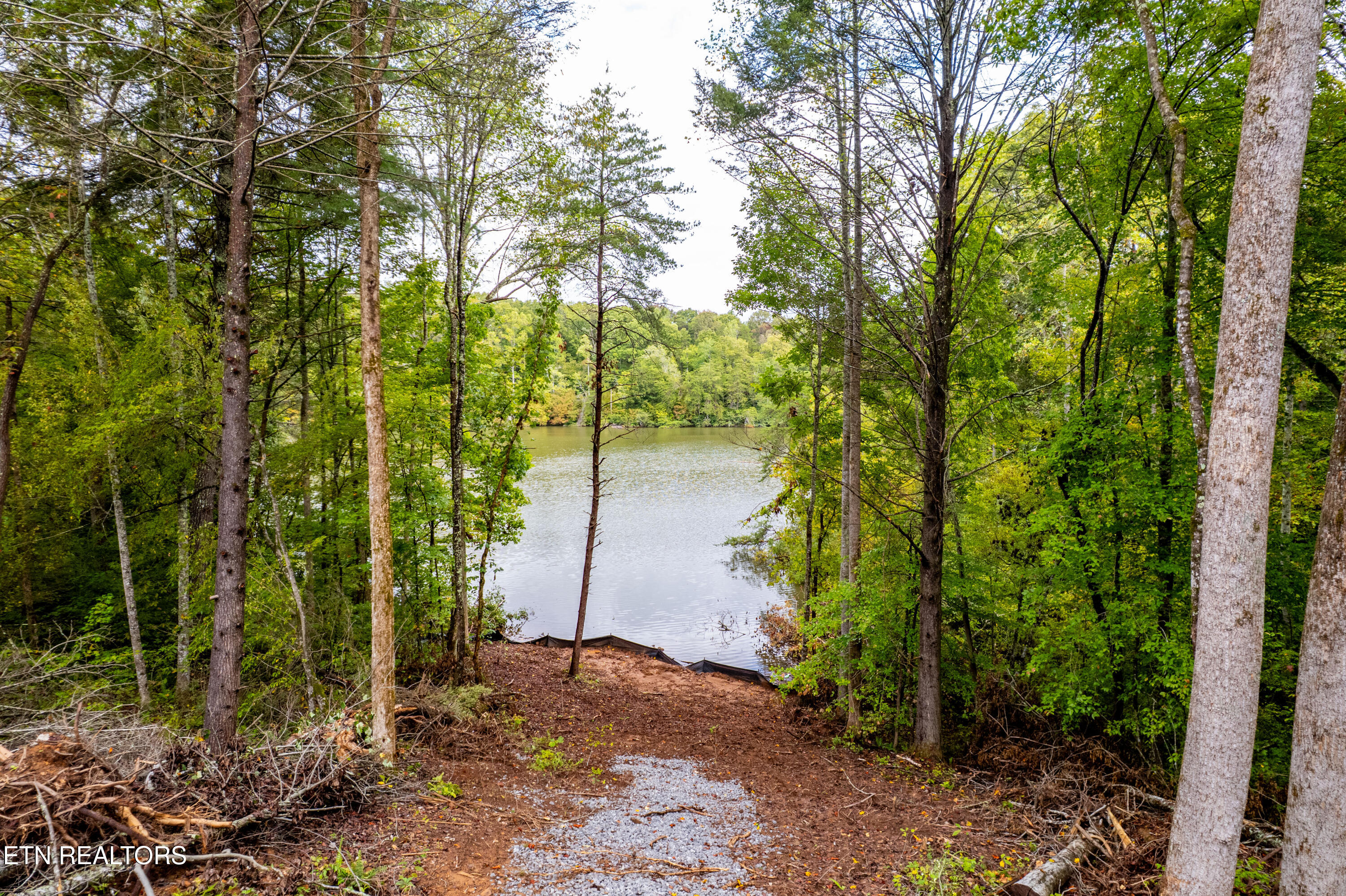 Lot 104 Pineview Lane Vonore TN 37885