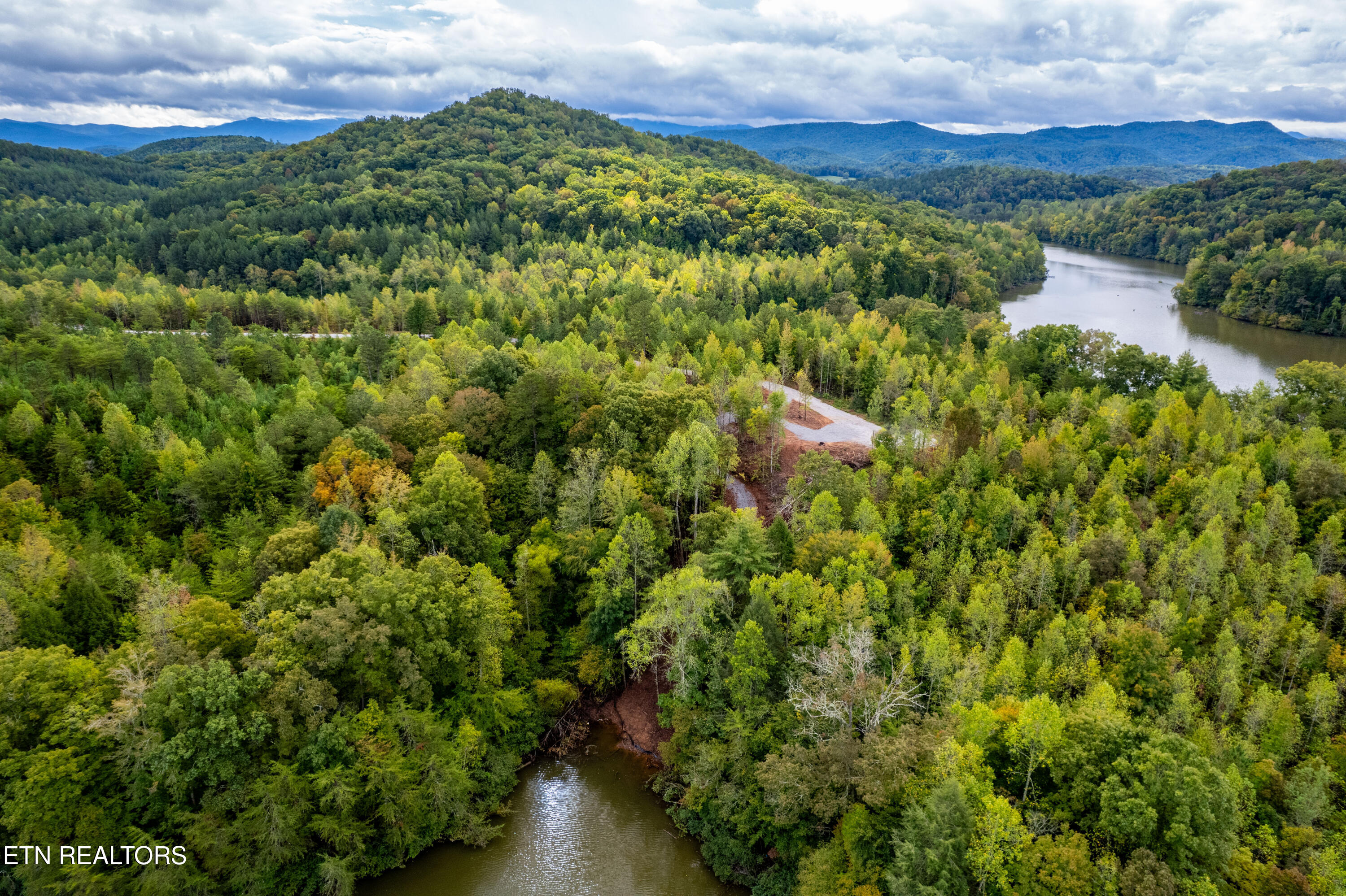 Lot 104 Pineview Lane Vonore TN 37885
