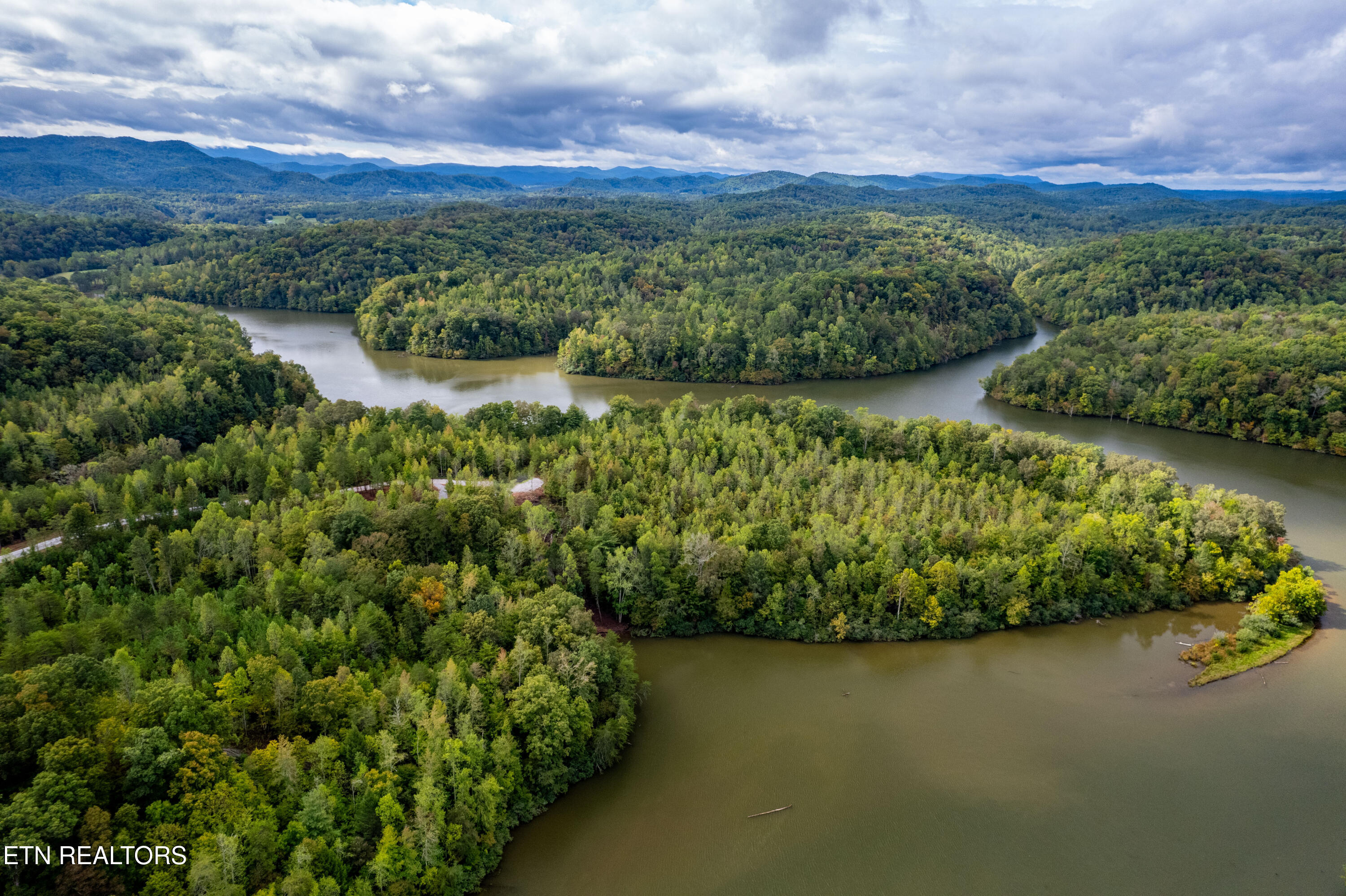 Lot 104 Pineview Lane Vonore TN 37885