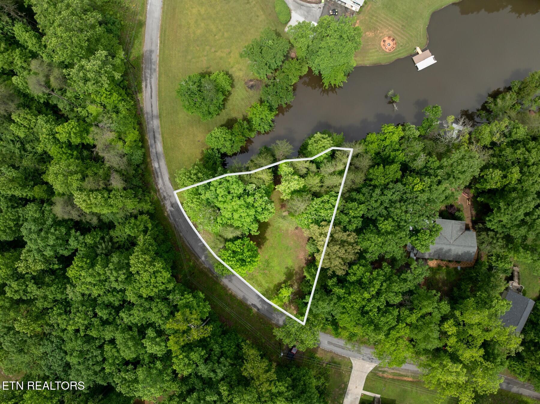 0.42AC Siever Road Crossville TN 38572