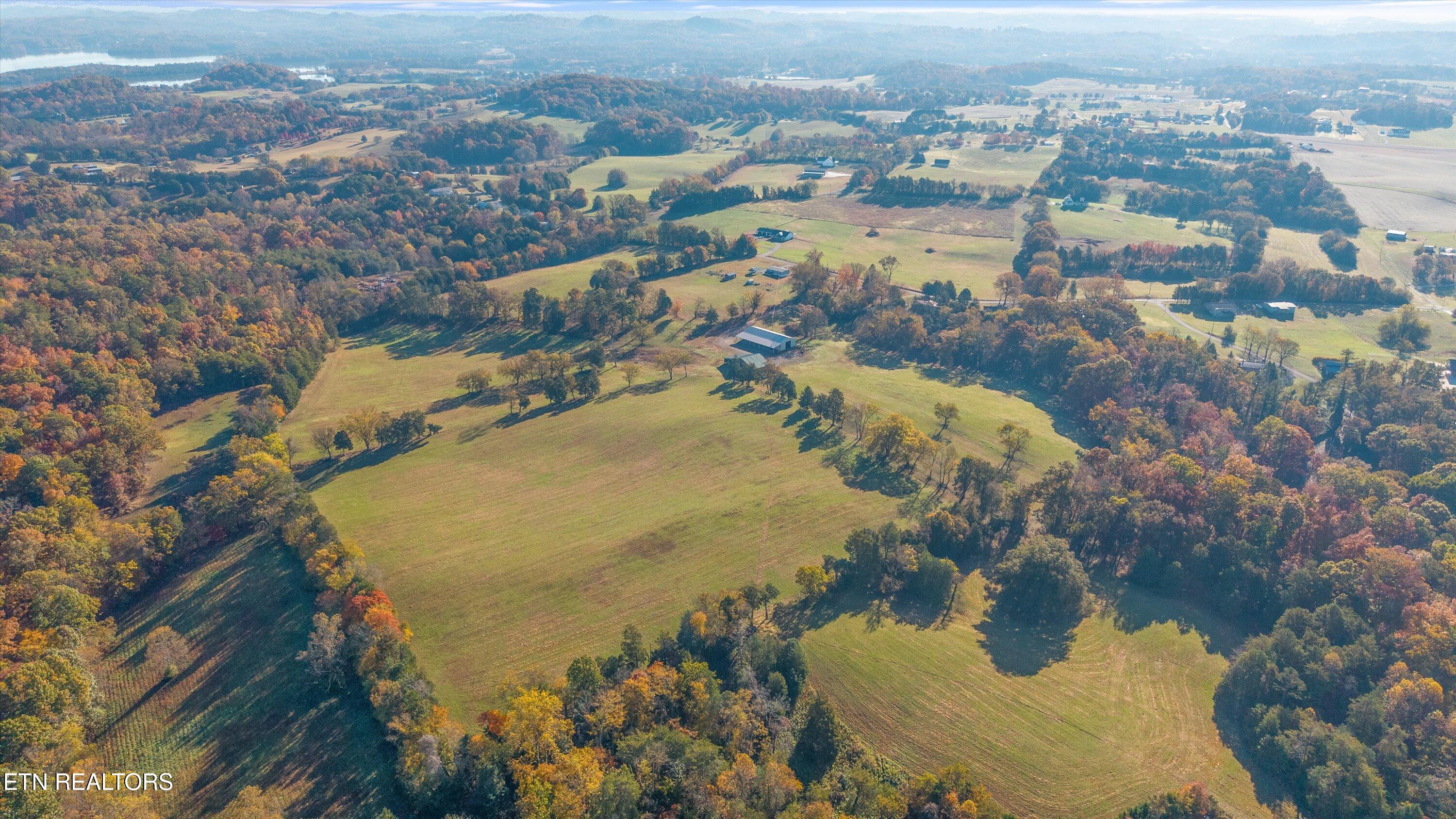727 Bales Hollow Road Friendsville TN 37737