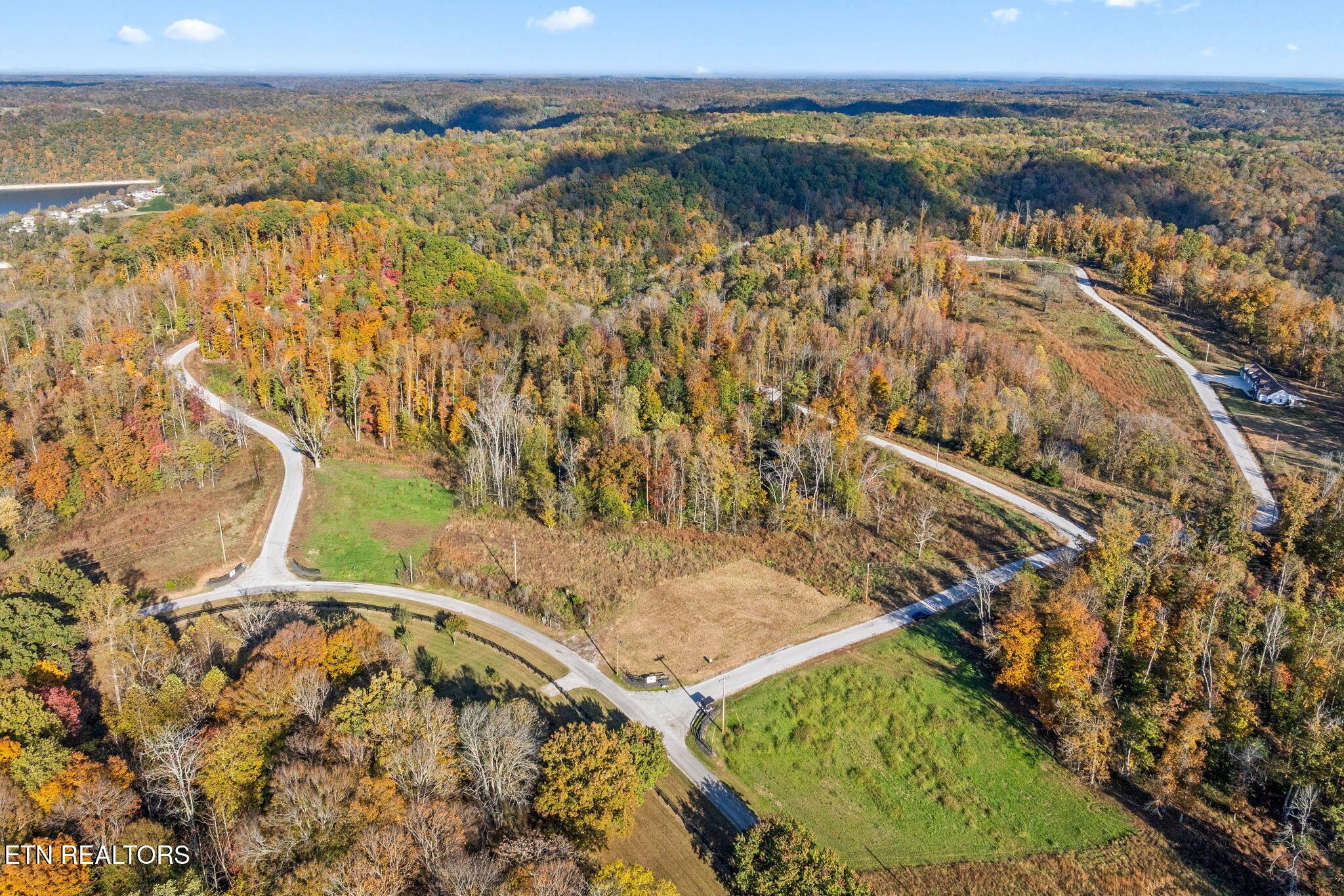 Lot 42 S Peninsulas Edge Drive Smithville TN 37166