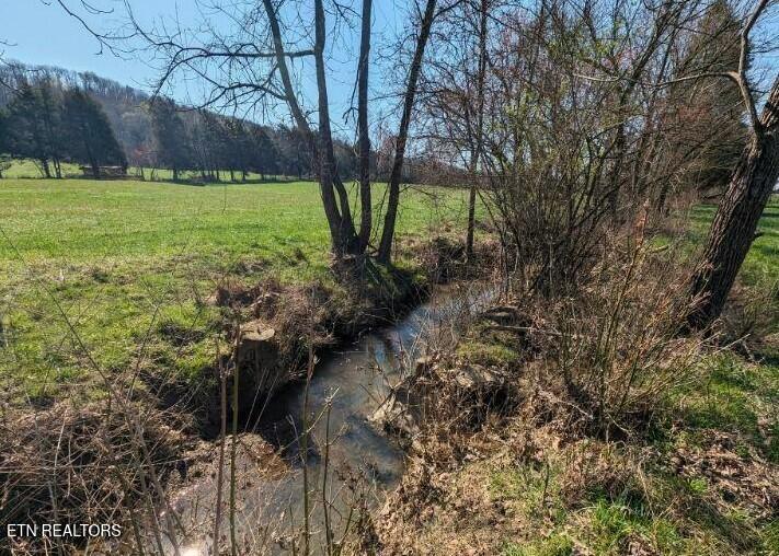 Paint Rock Valley Road Philadelphia TN 37846