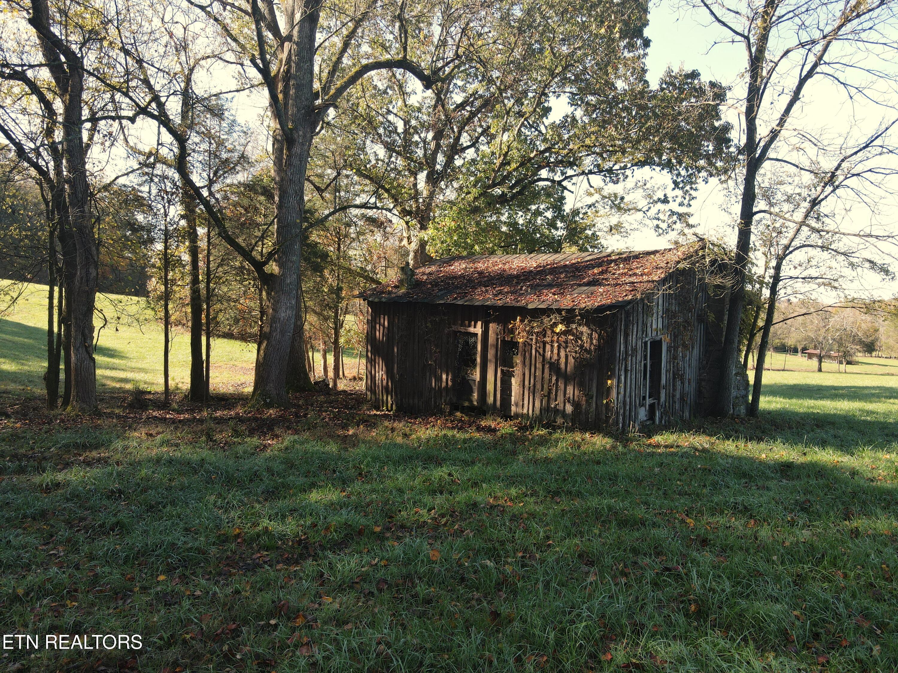 Paint Rock Valley Road Philadelphia TN 37846