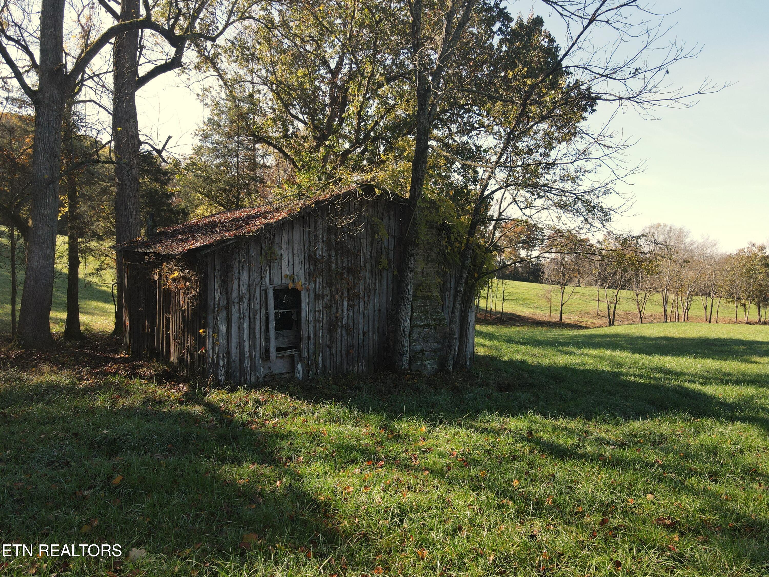 Paint Rock Valley Road Philadelphia TN 37846