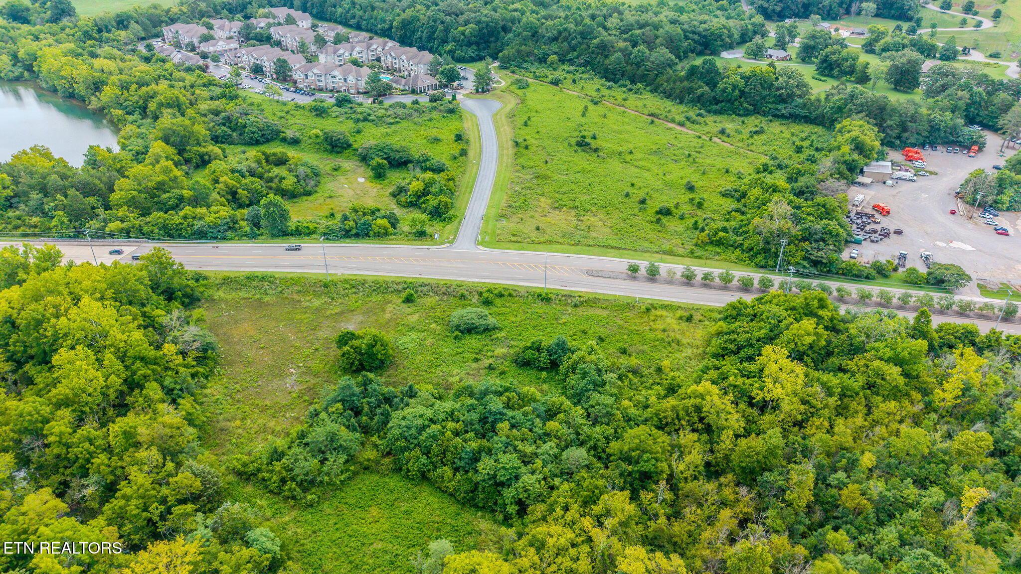 2475 Creekwood Park Boulevard Lenoir City TN 37772
