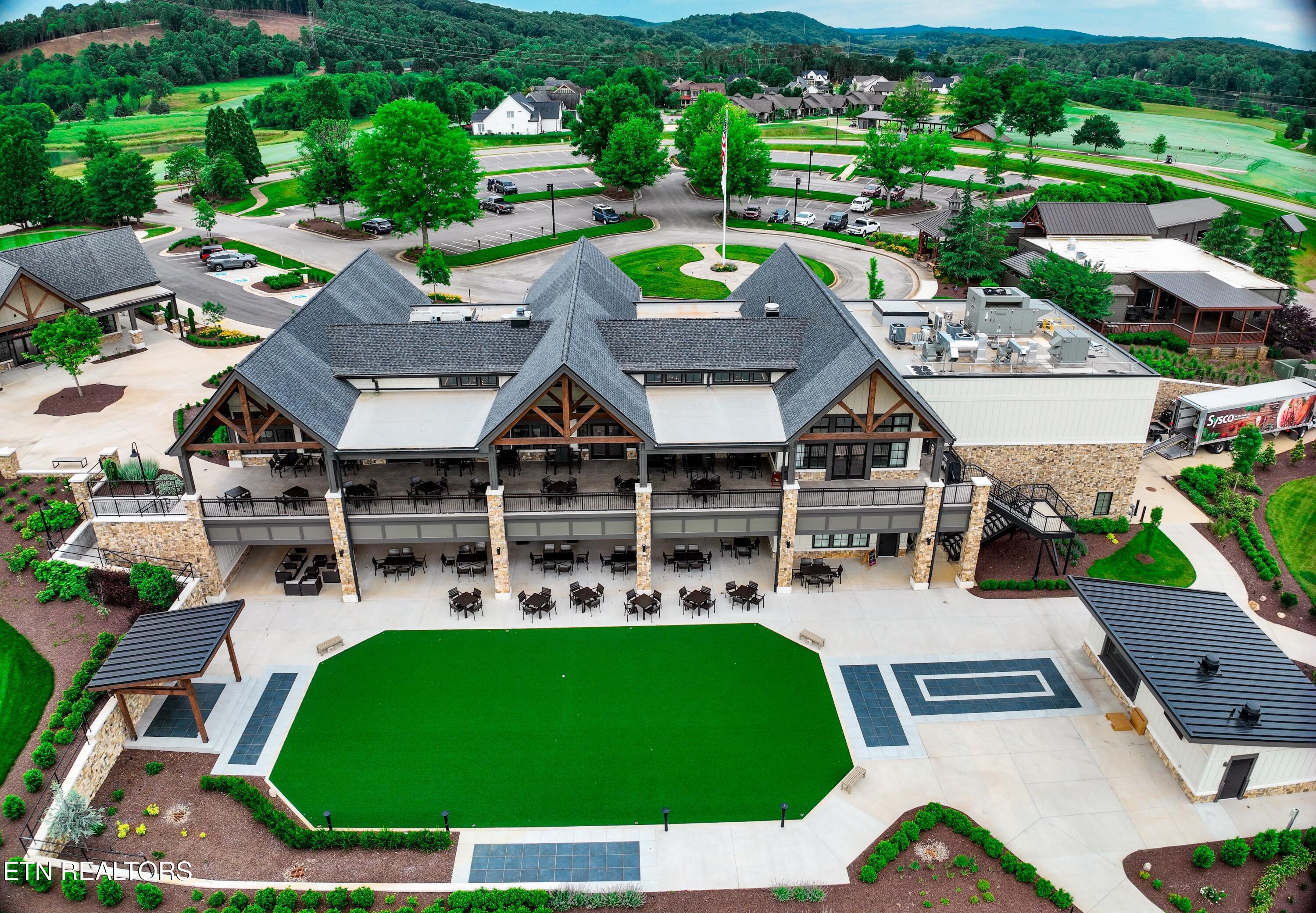 702 Blackrock Loudon TN 37774