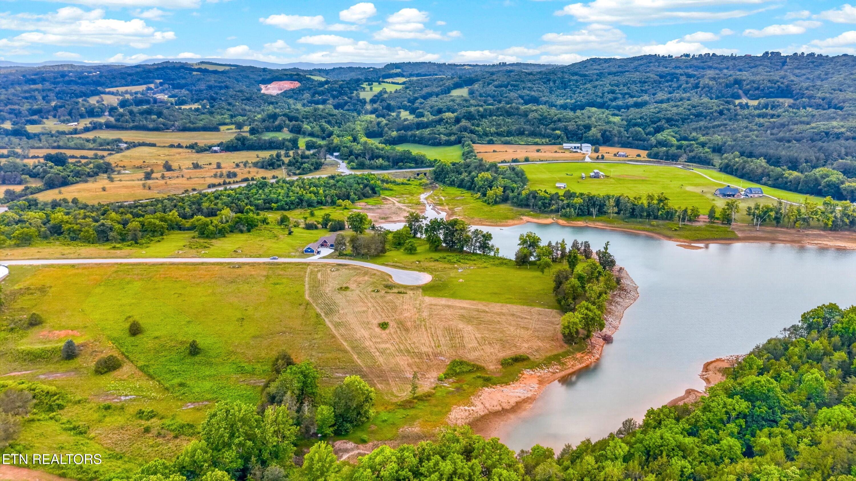 Lots 20 & 21 Waterfront Knoll Sharps Chapel TN 37866