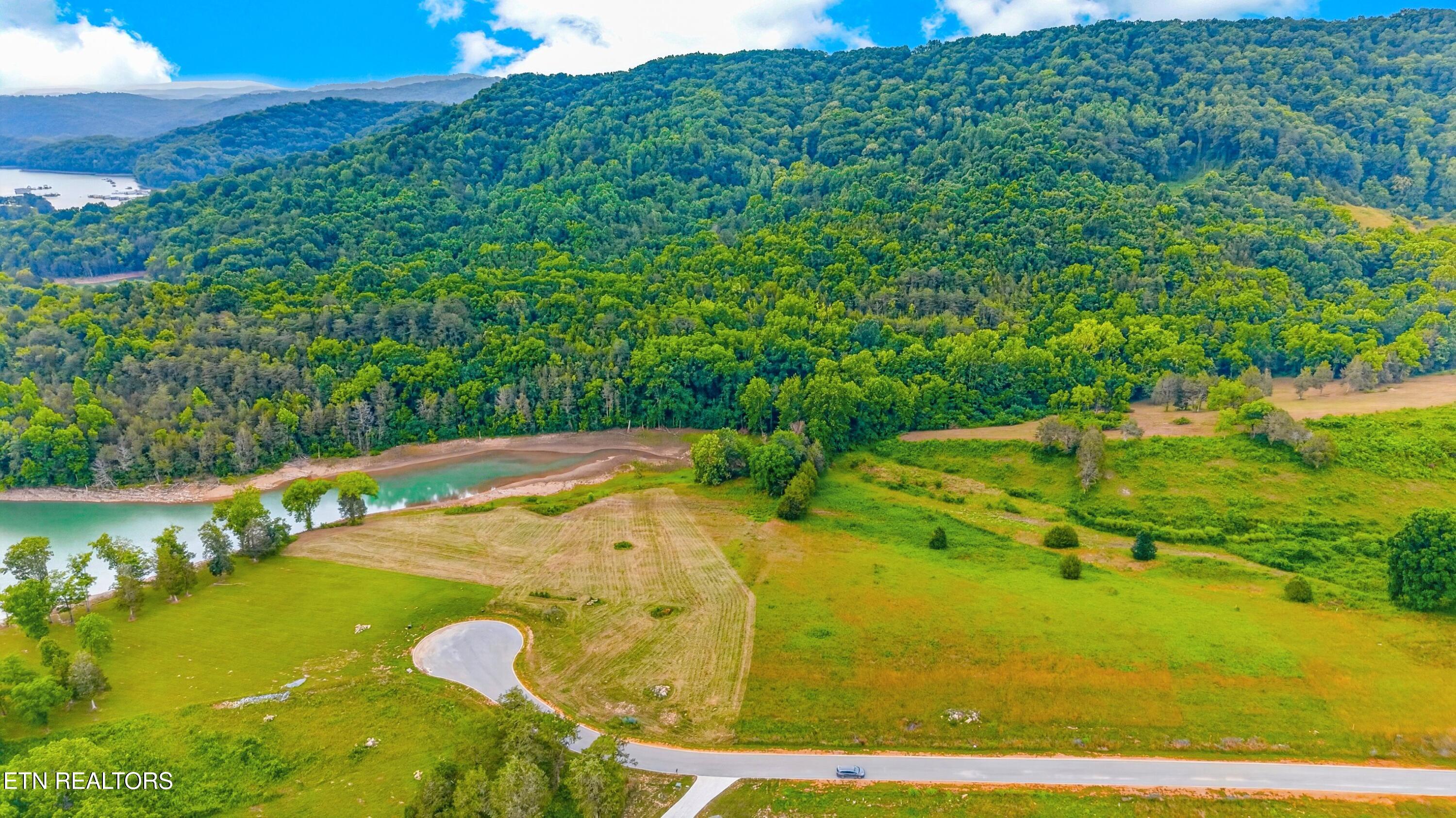 Lots 20 & 21 Waterfront Knoll Sharps Chapel TN 37866