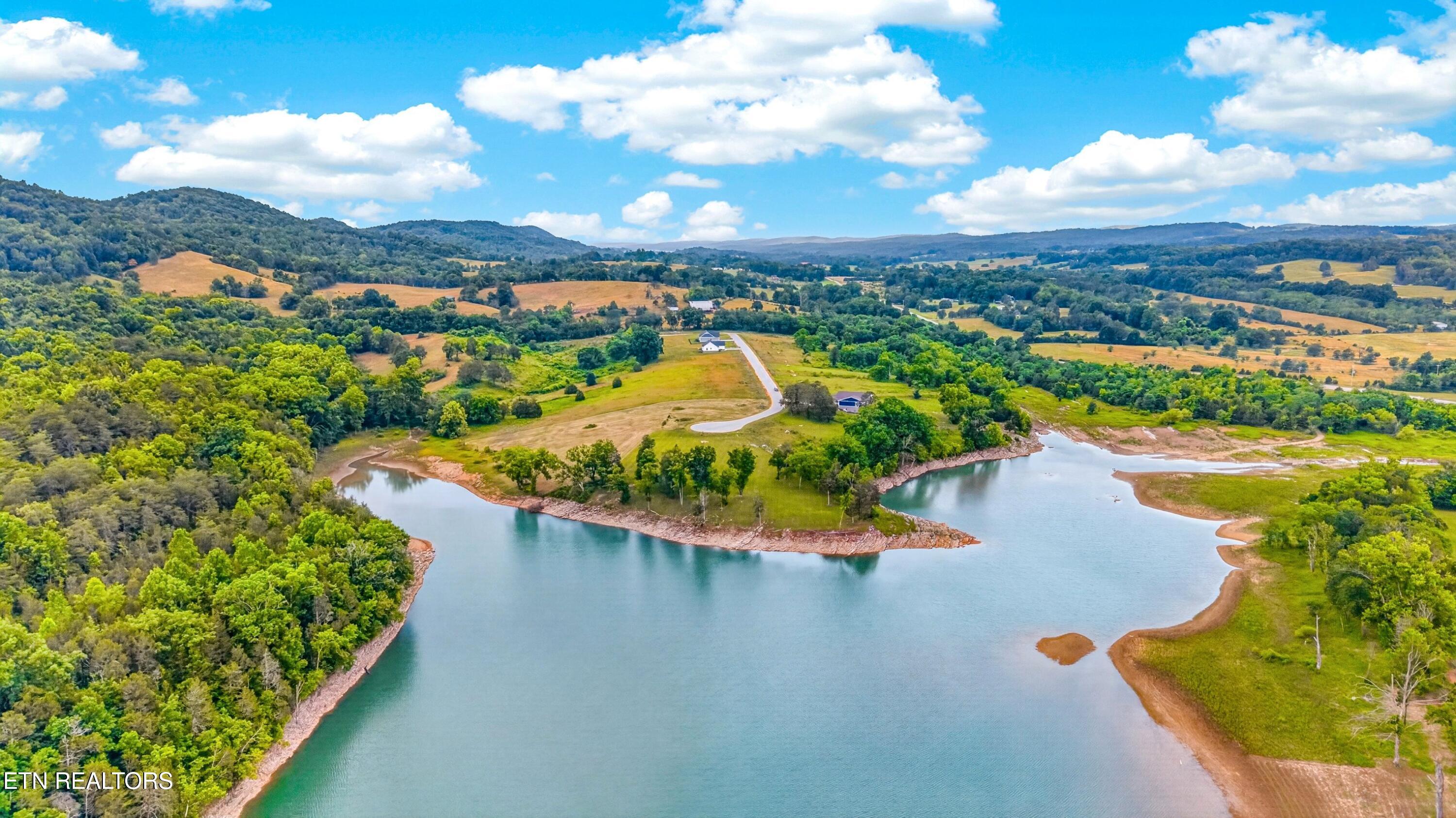 Lots 20 & 21 Waterfront Knoll Sharps Chapel TN 37866