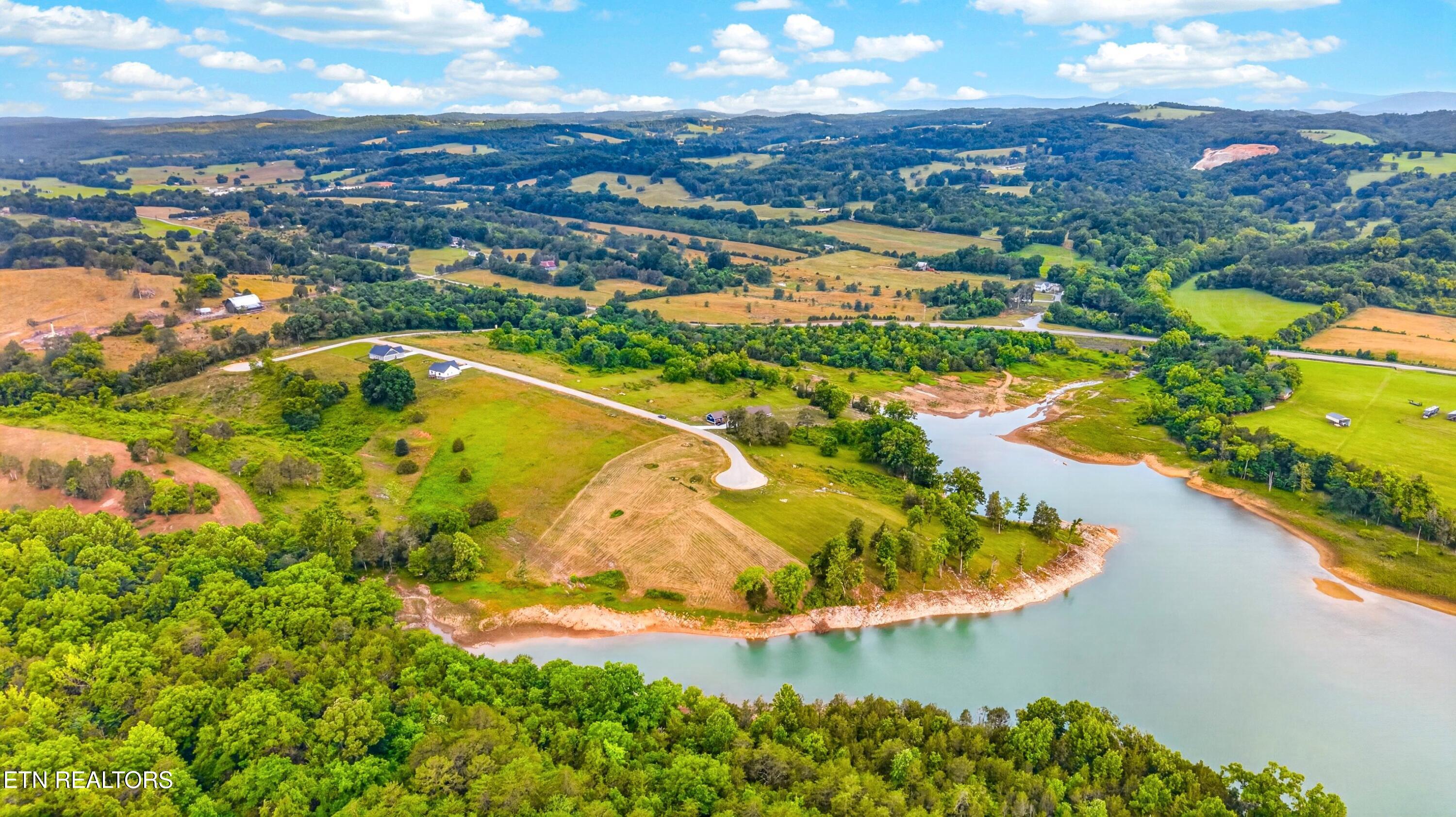 Lots 20 & 21 Waterfront Knoll Sharps Chapel TN 37866