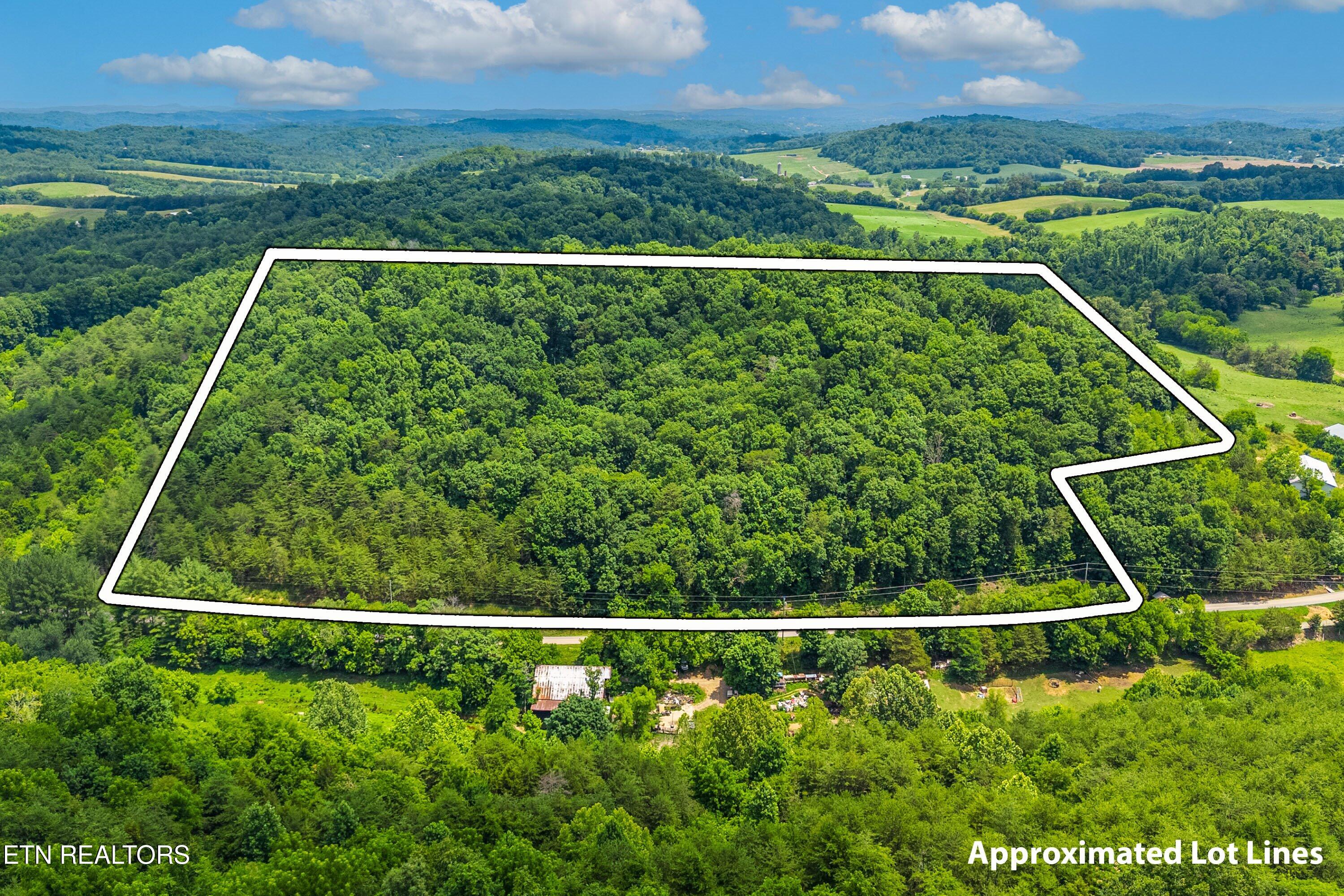 2165 Smelcer Road Parrottsville TN 37843