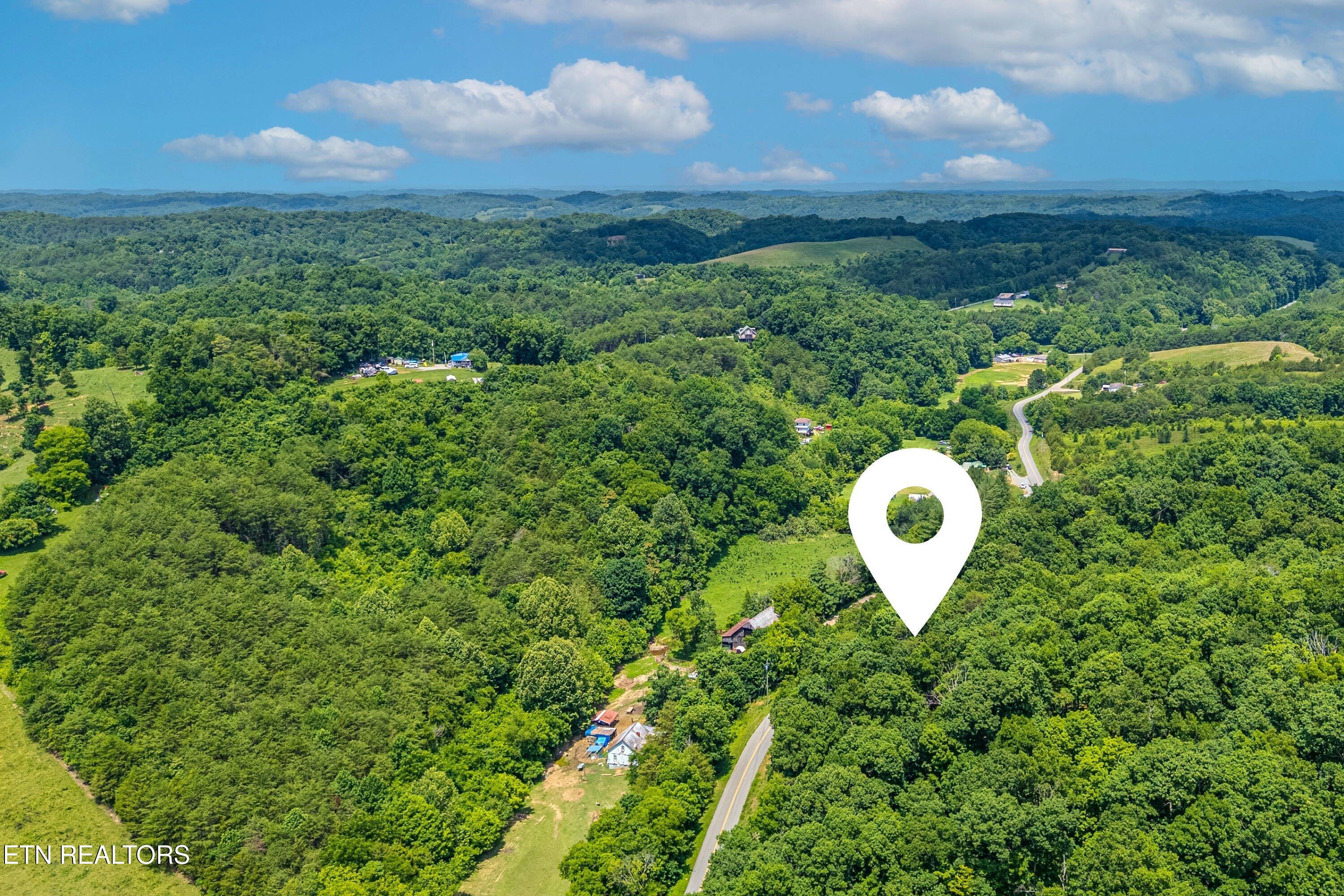 2165 Smelcer Road Parrottsville TN 37843