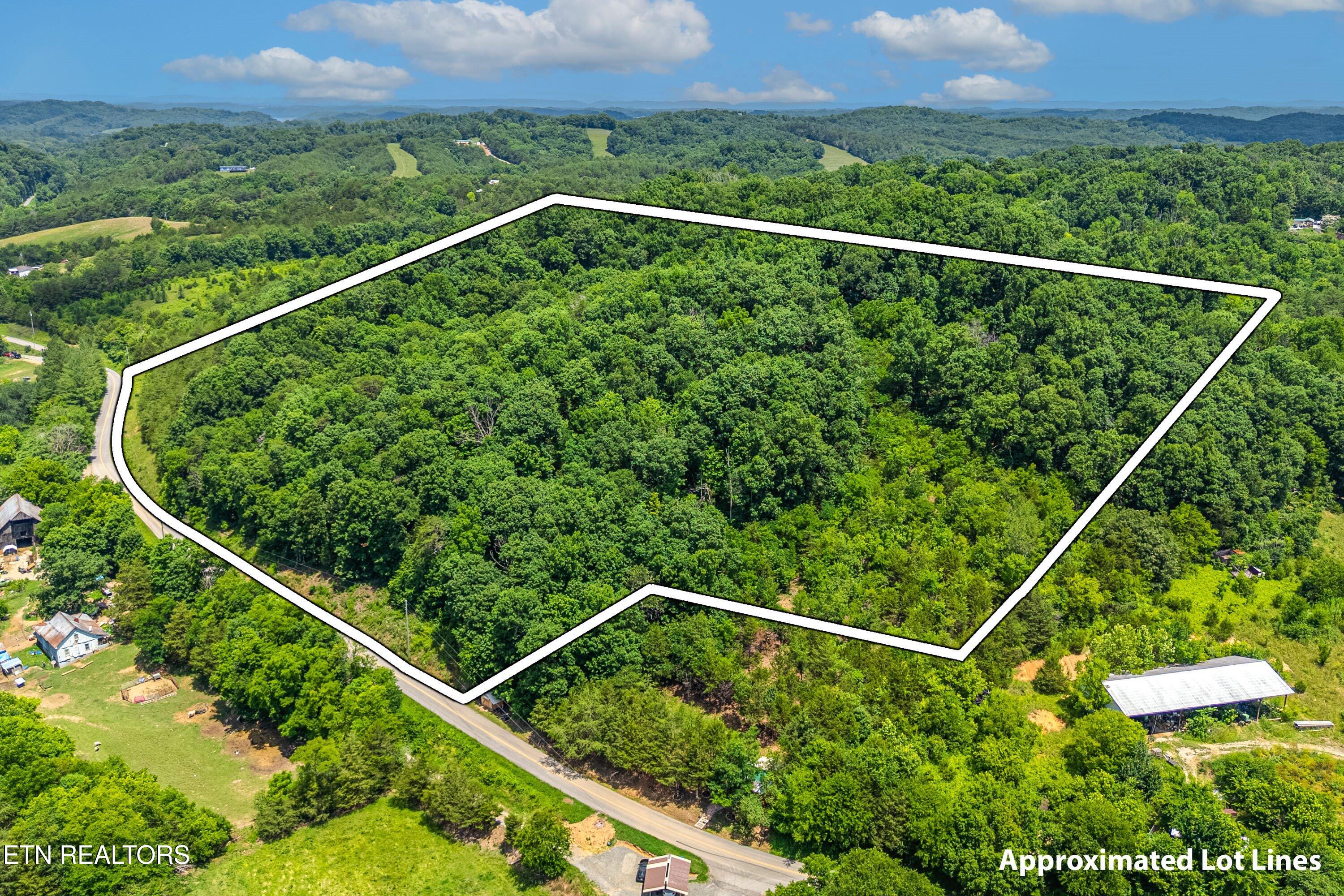 2165 Smelcer Road Parrottsville TN 37843