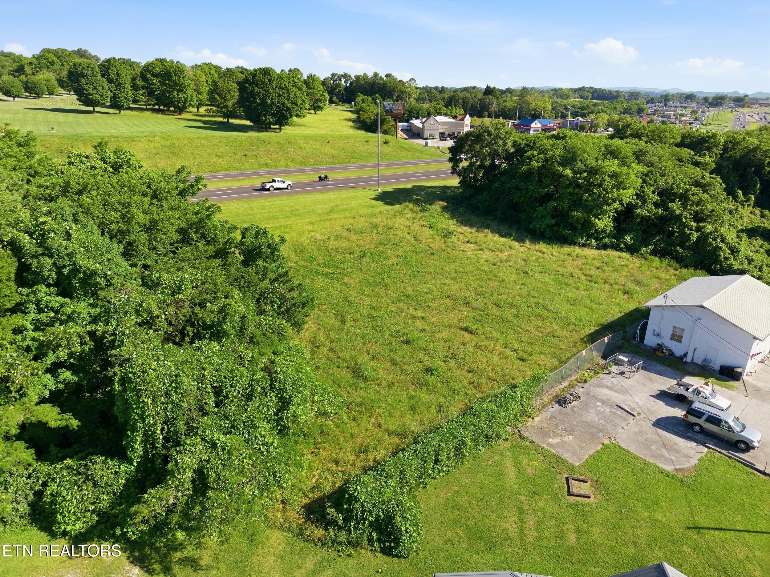 6365 Highway 411 Madisonville TN 37354