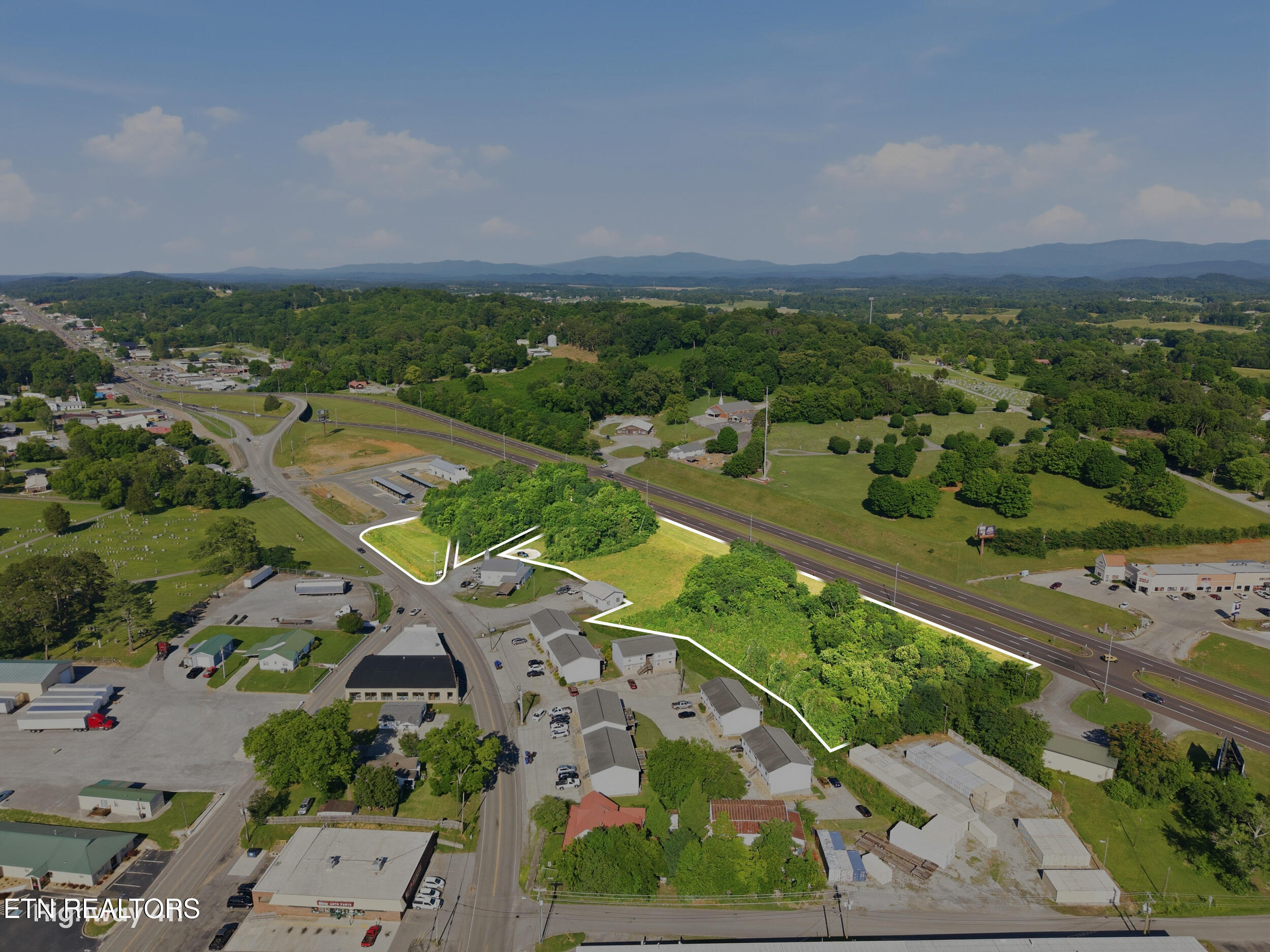 6365 Highway 411 Madisonville TN 37354