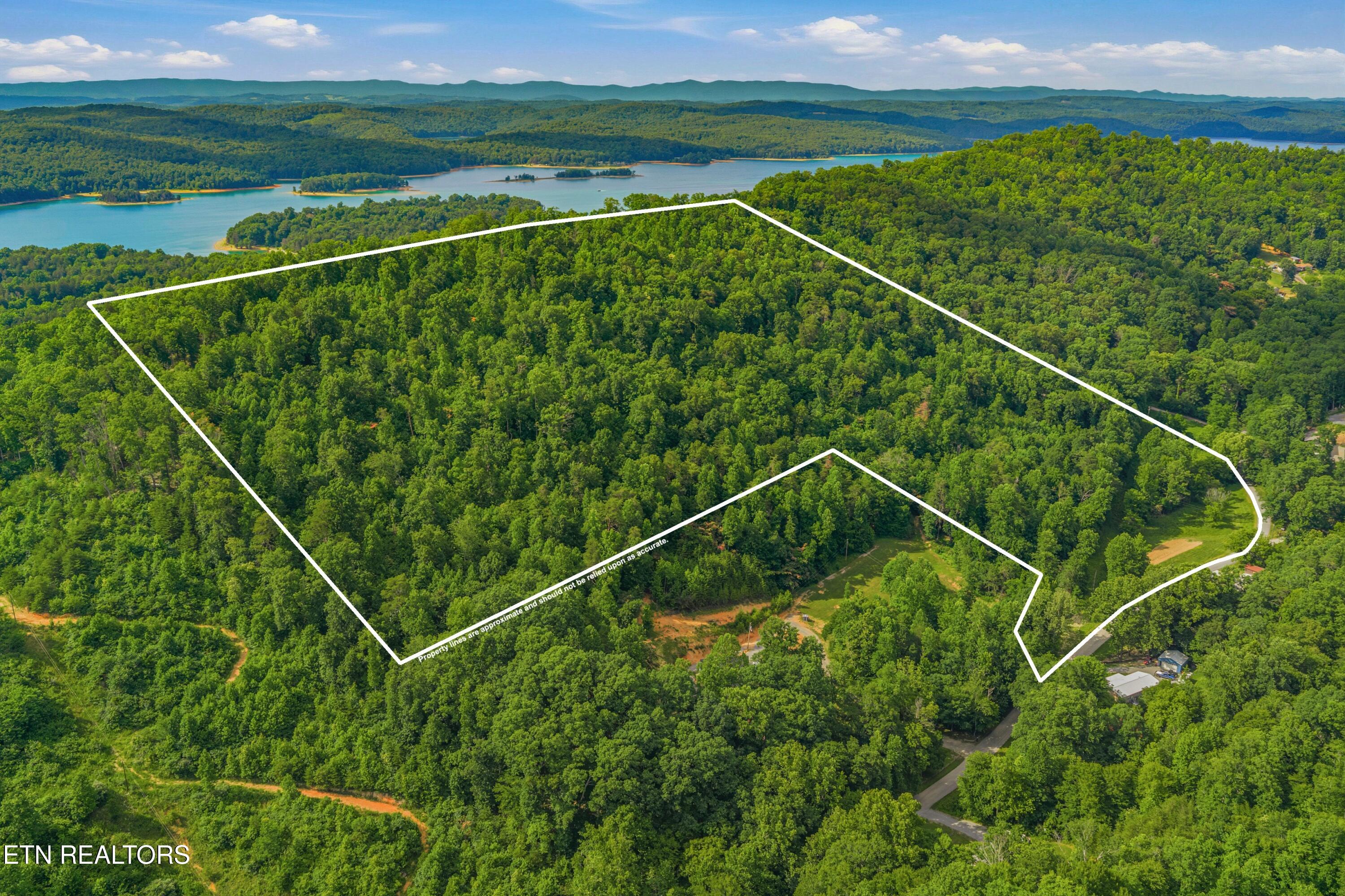 Dark Hollow Road Andersonville TN 37705