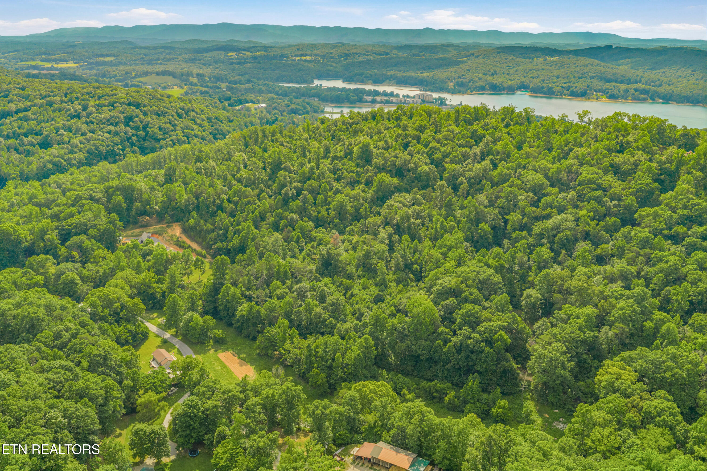 Dark Hollow Road Andersonville TN 37705