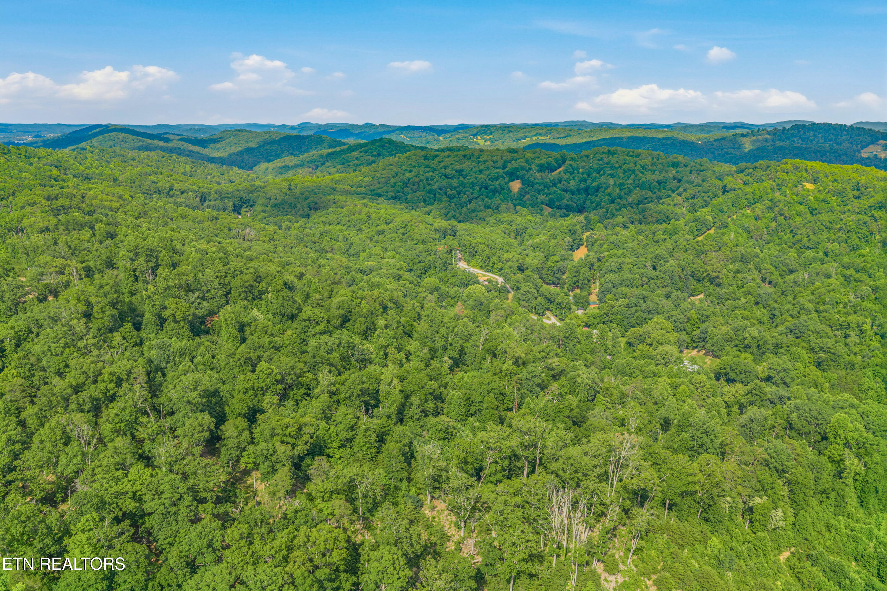 Dark Hollow Road Andersonville TN 37705