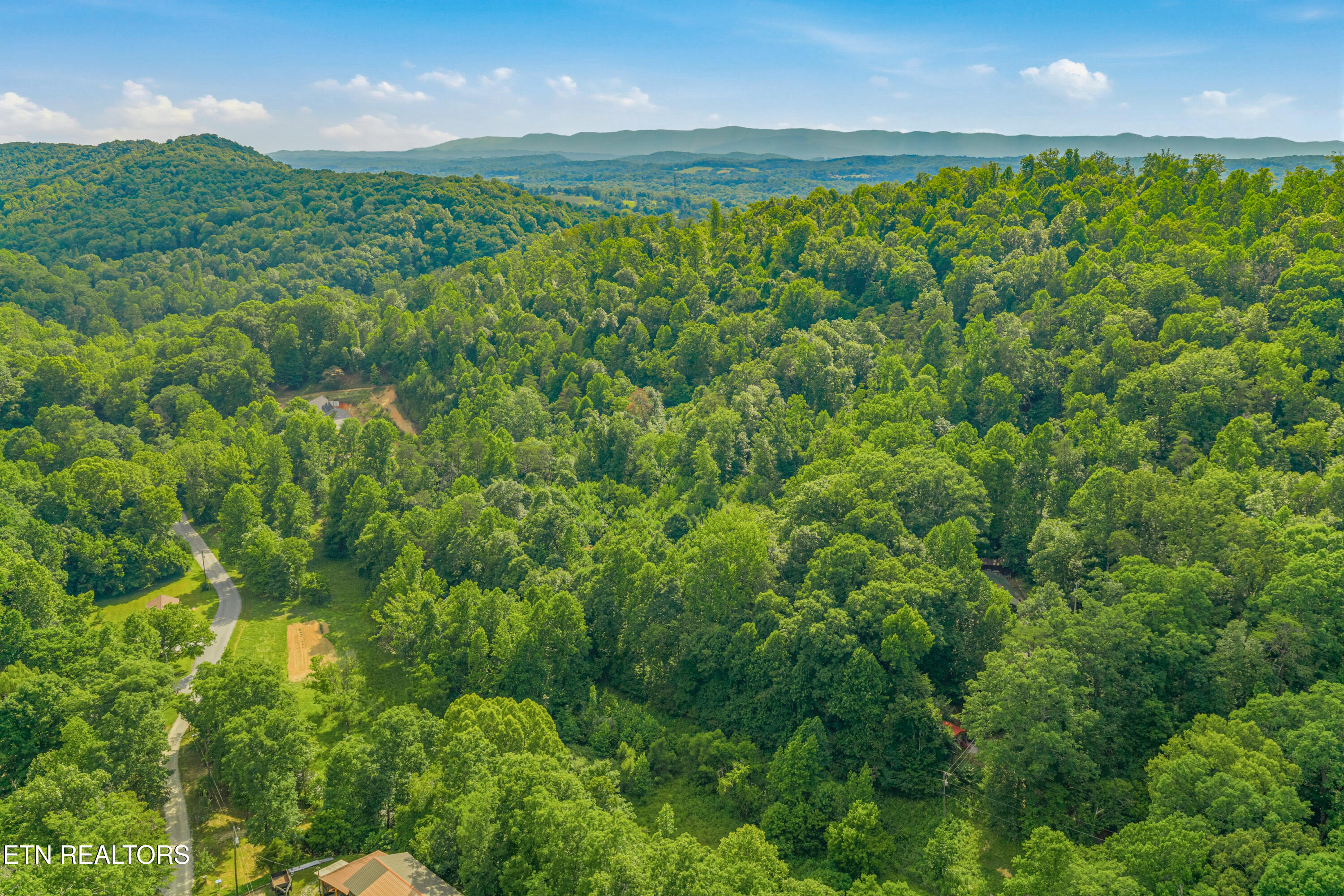 Dark Hollow Road Andersonville TN 37705