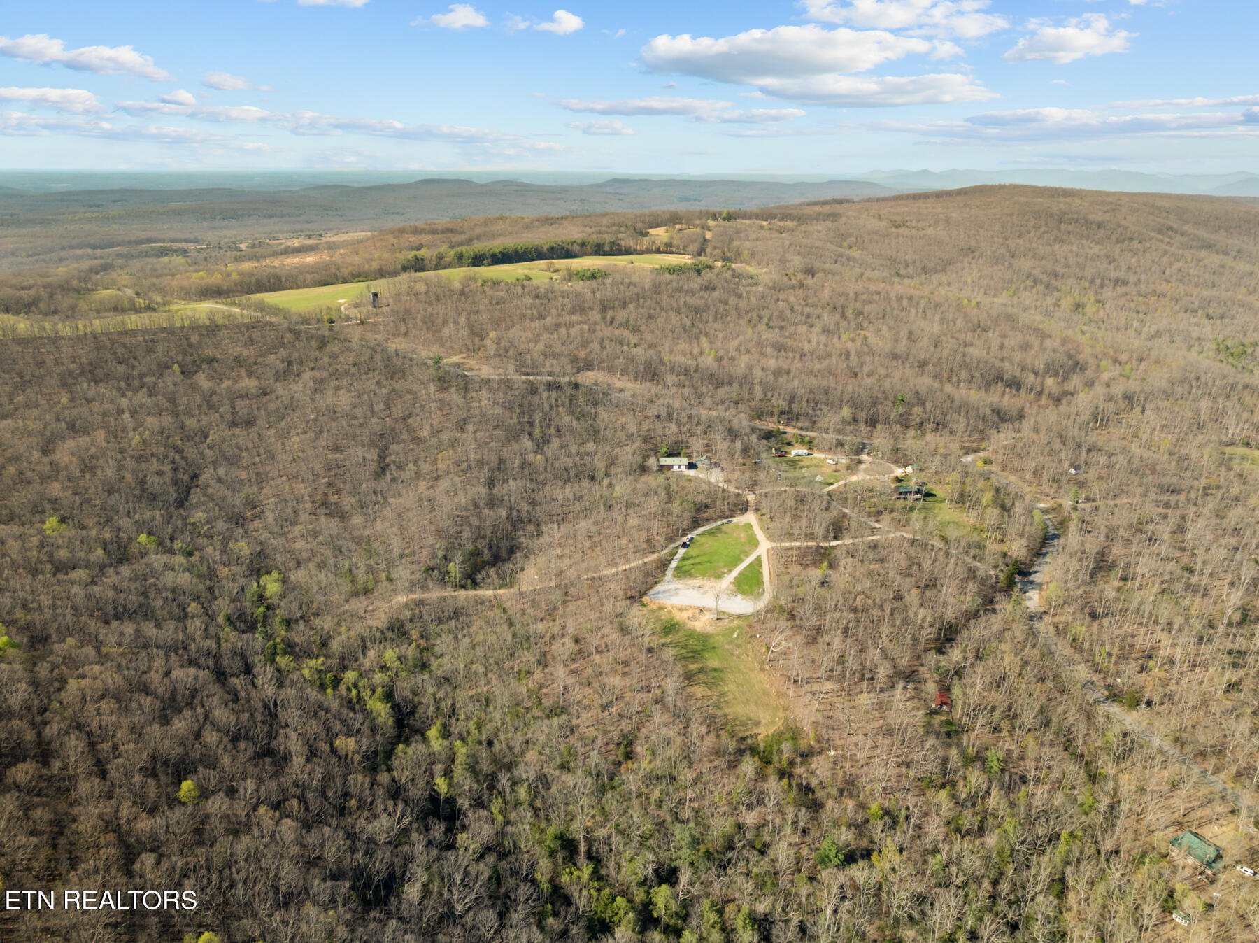 74 Black Cat Trail Rockwood TN 37854