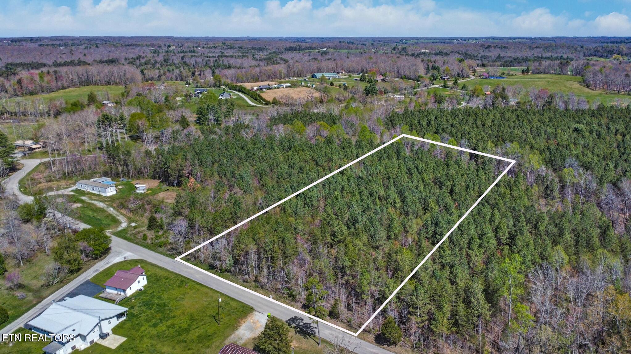 Fred Tollett Road Crossville TN 38572