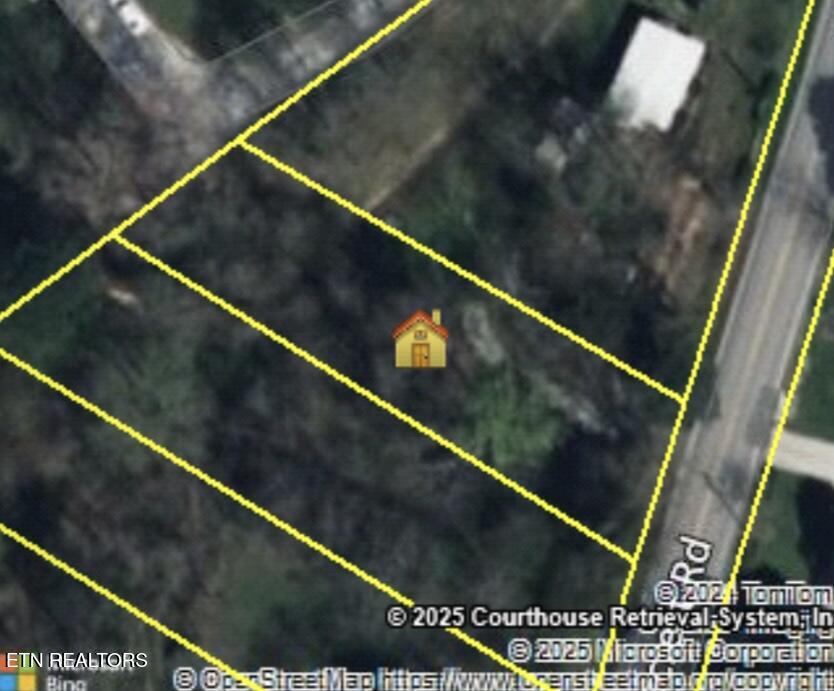 Pinecrest Road Jacksboro TN 37757