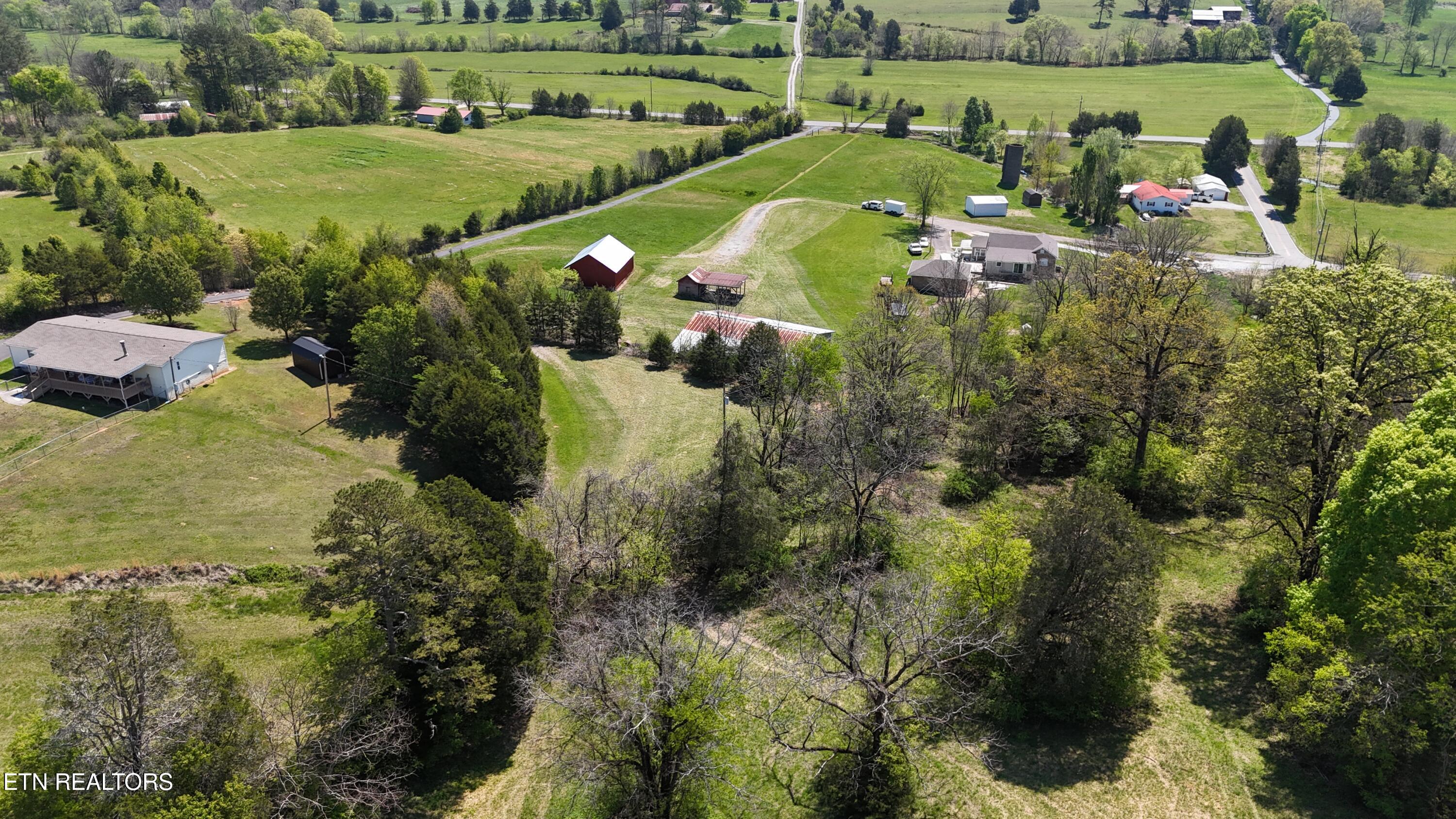 130 Mans Hollow Road Kingston TN 37763