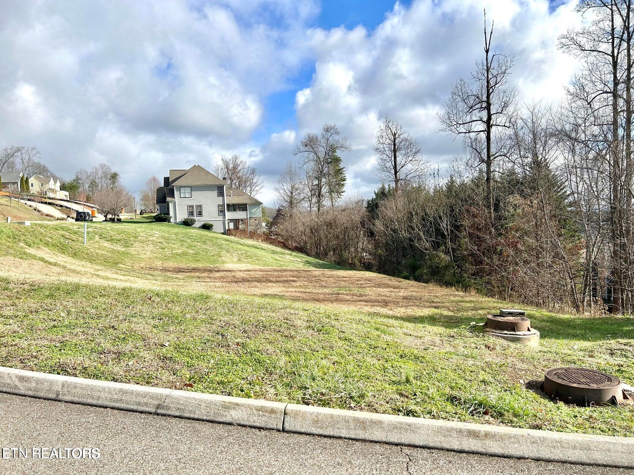 Laurel Ridge Lane Knoxville TN 37922