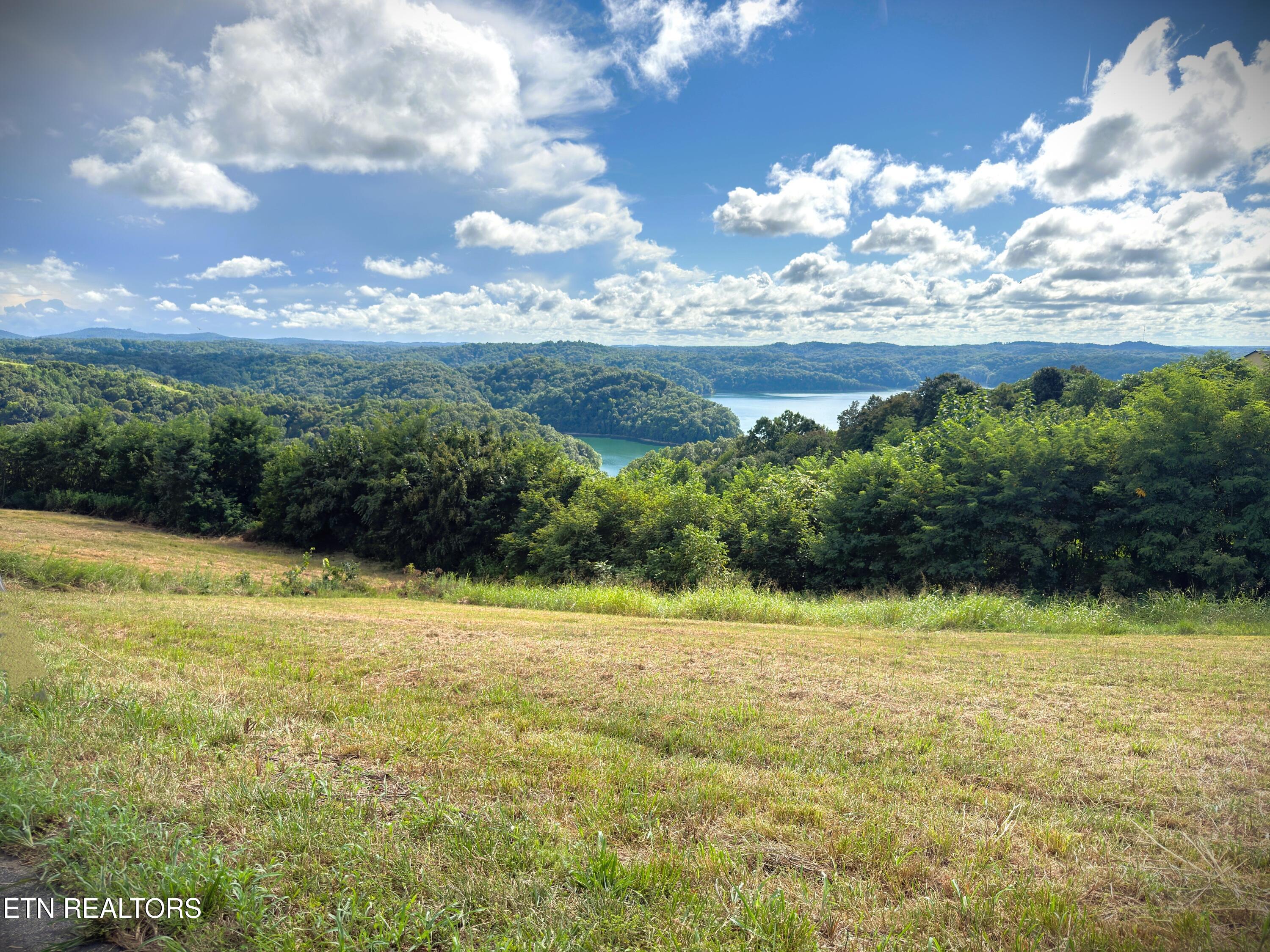 30B Bass Road Hilham TN 38568
