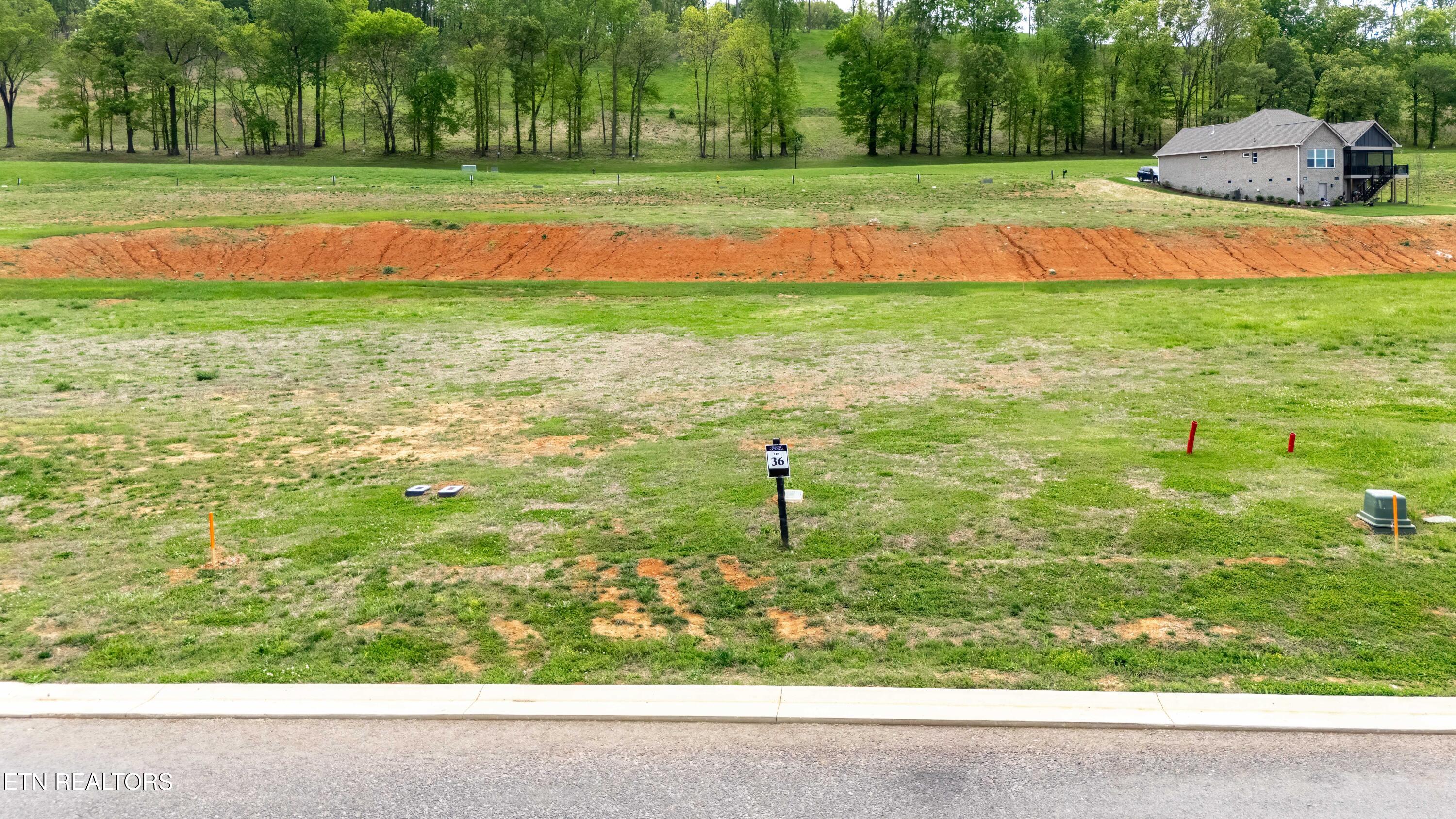696 Black Bear Circle Loudon TN 37774