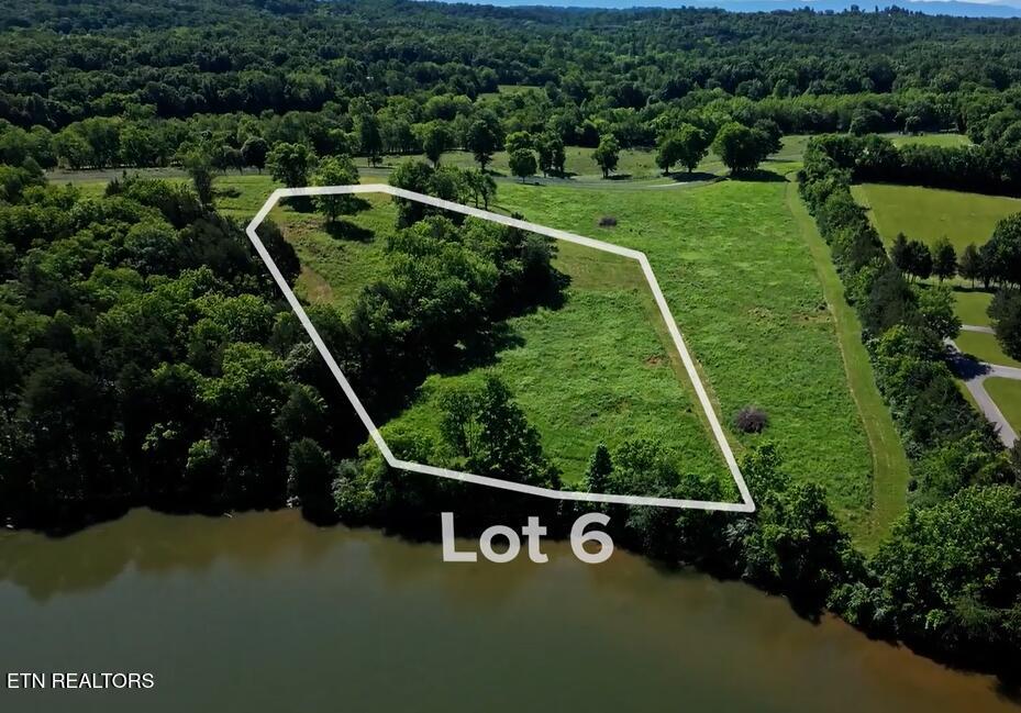 308 Mcreynolds Road Friendsville TN 37737