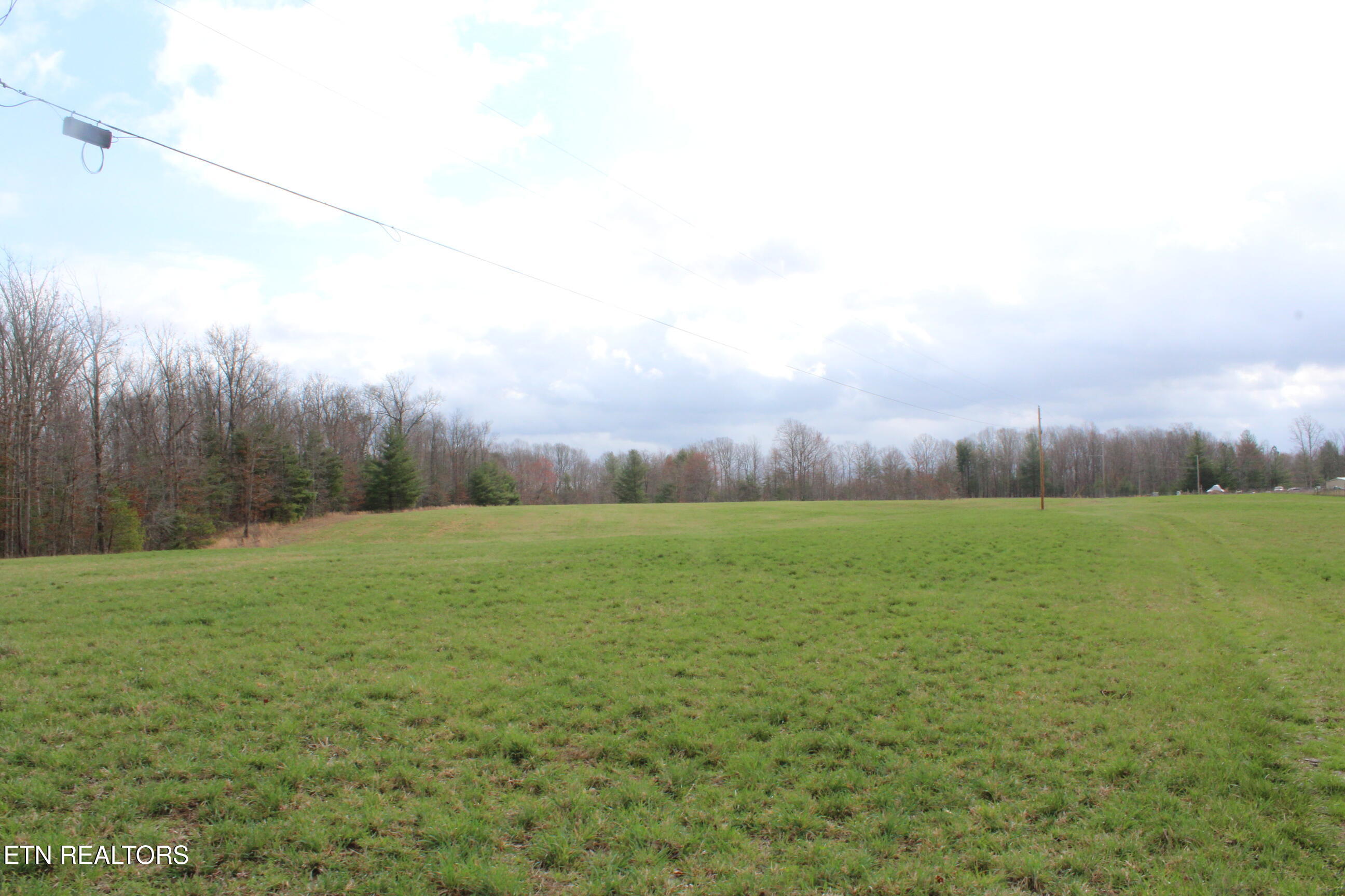 999 Meister Hills Road Deer Lodge TN 37726