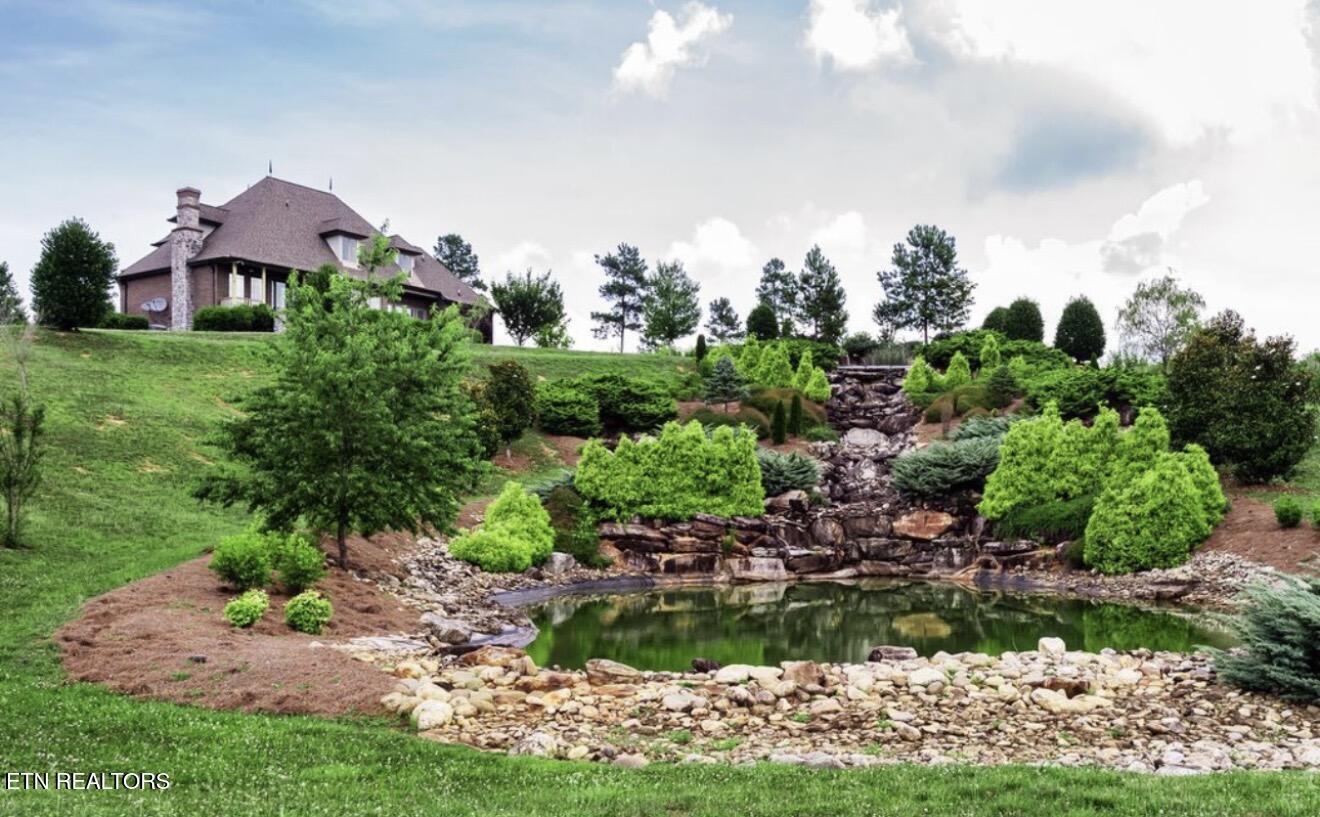 917 Eagle Nest Drive Loudon TN 37774