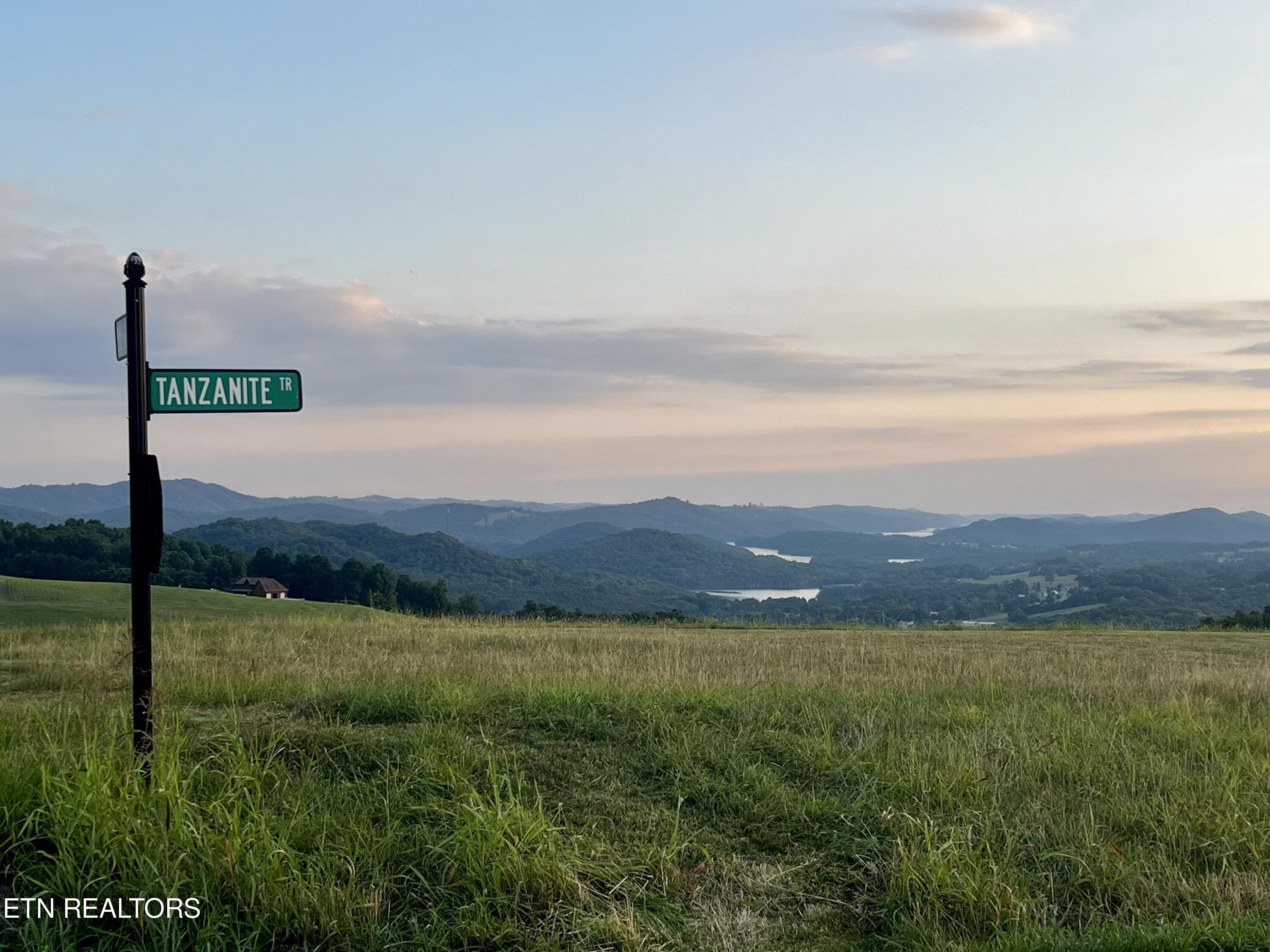Lot 146 Tanzanite Trail New Tazewell TN 37825