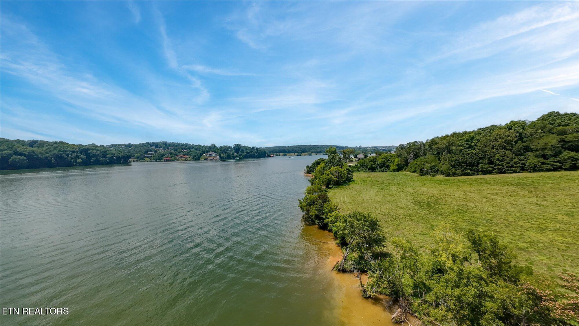 3843 Gravelly Hills Road Louisville TN 37777
