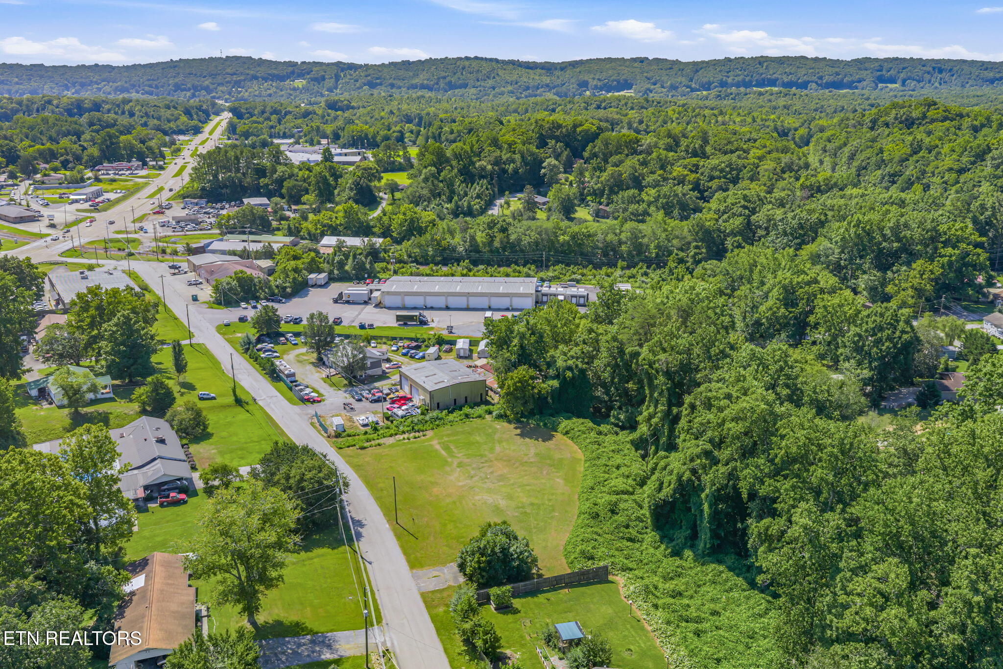 Hannah Drive Oliver Springs TN 37840