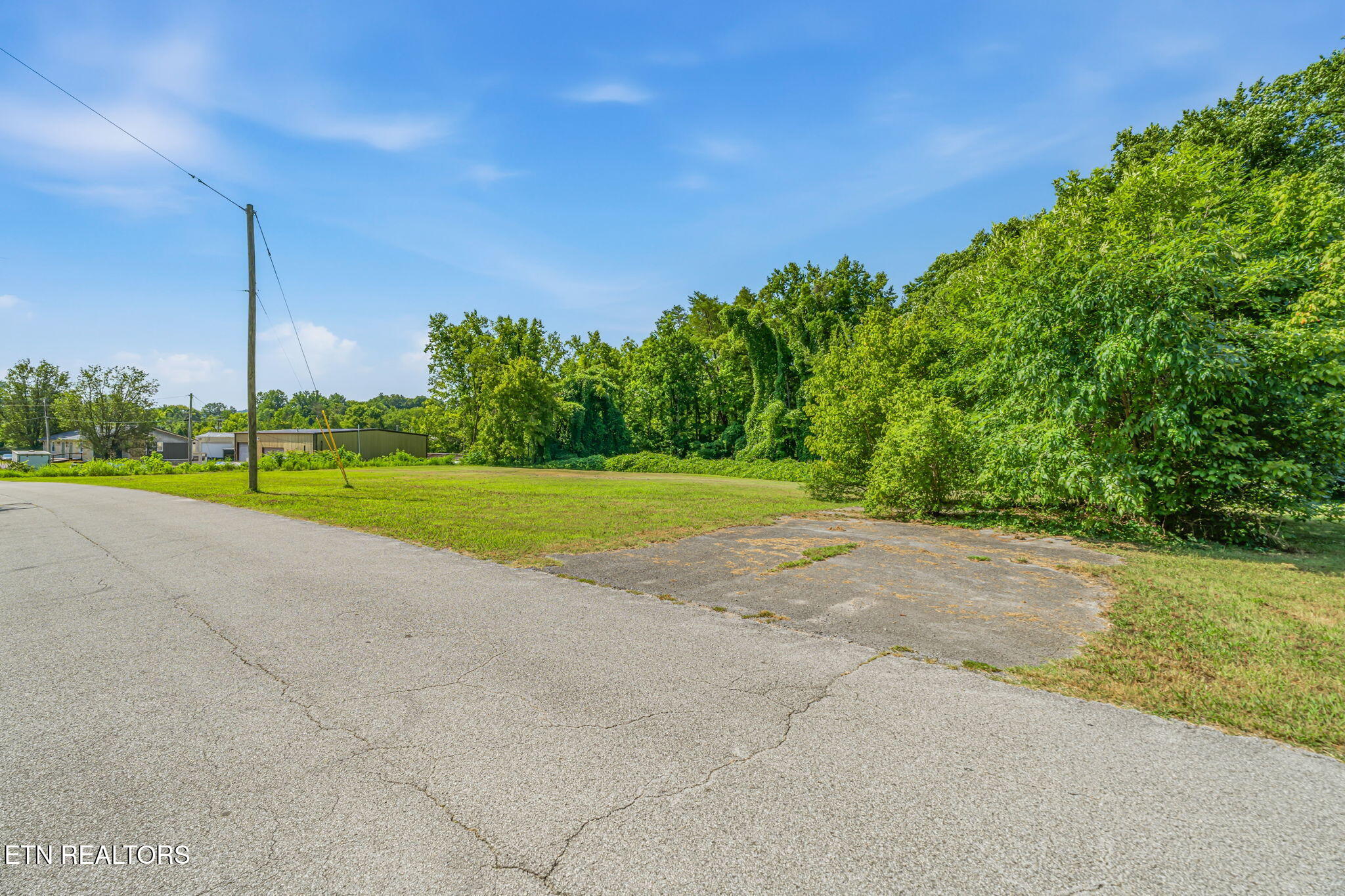 Hannah Drive Oliver Springs TN 37840